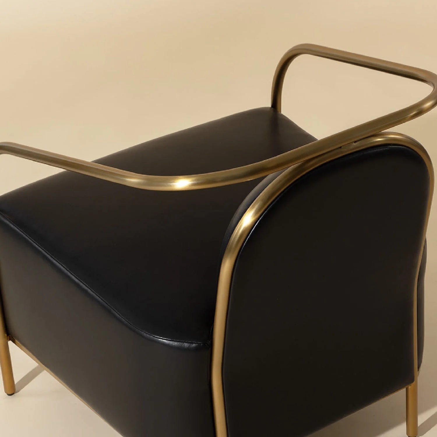 Luxury Gold Frame Lounge Chair Modern Italian Style for Villa