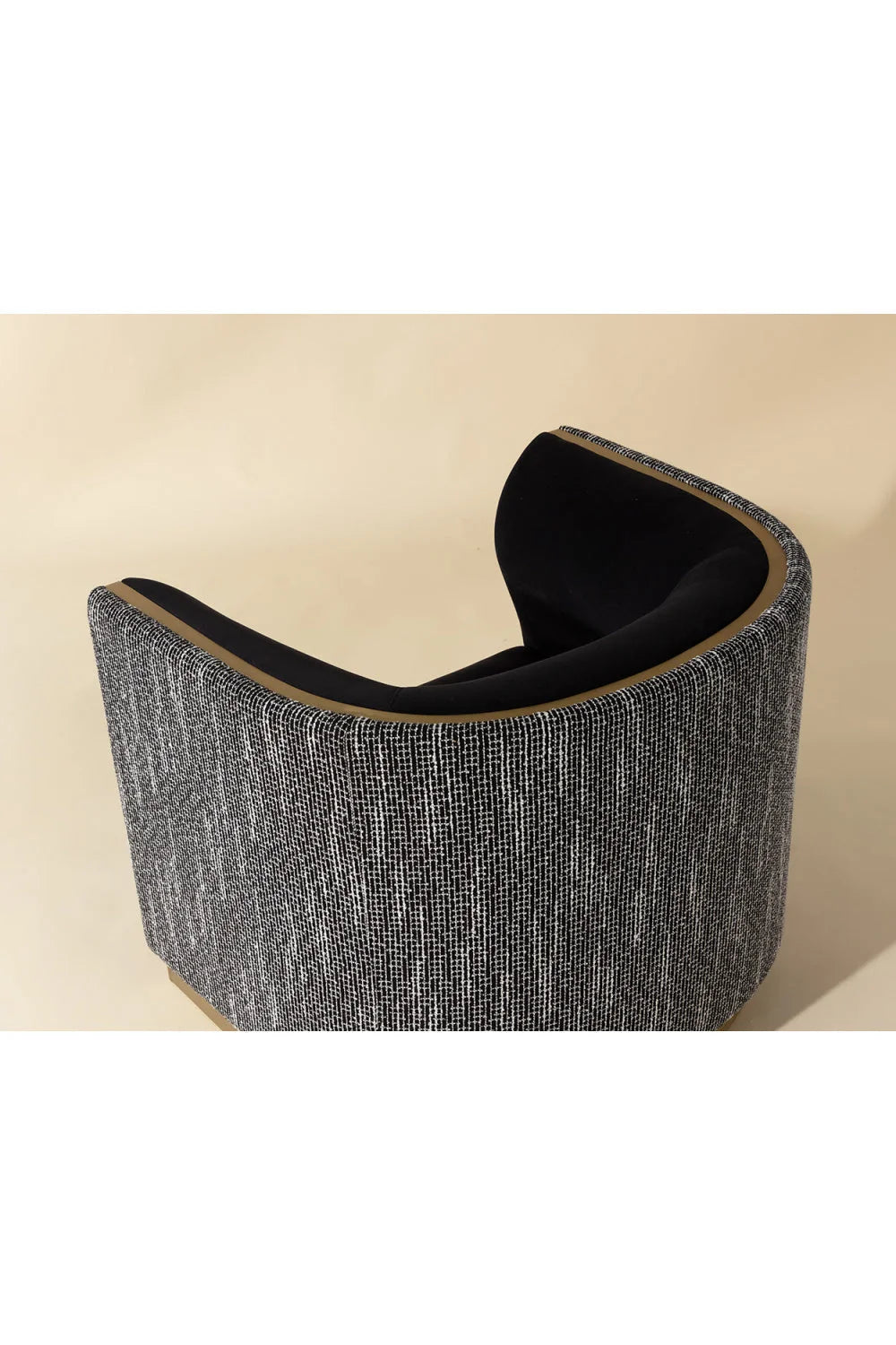 Luxury Gold Inlay Curved Lounge Chair Modern Italian Style for Villa