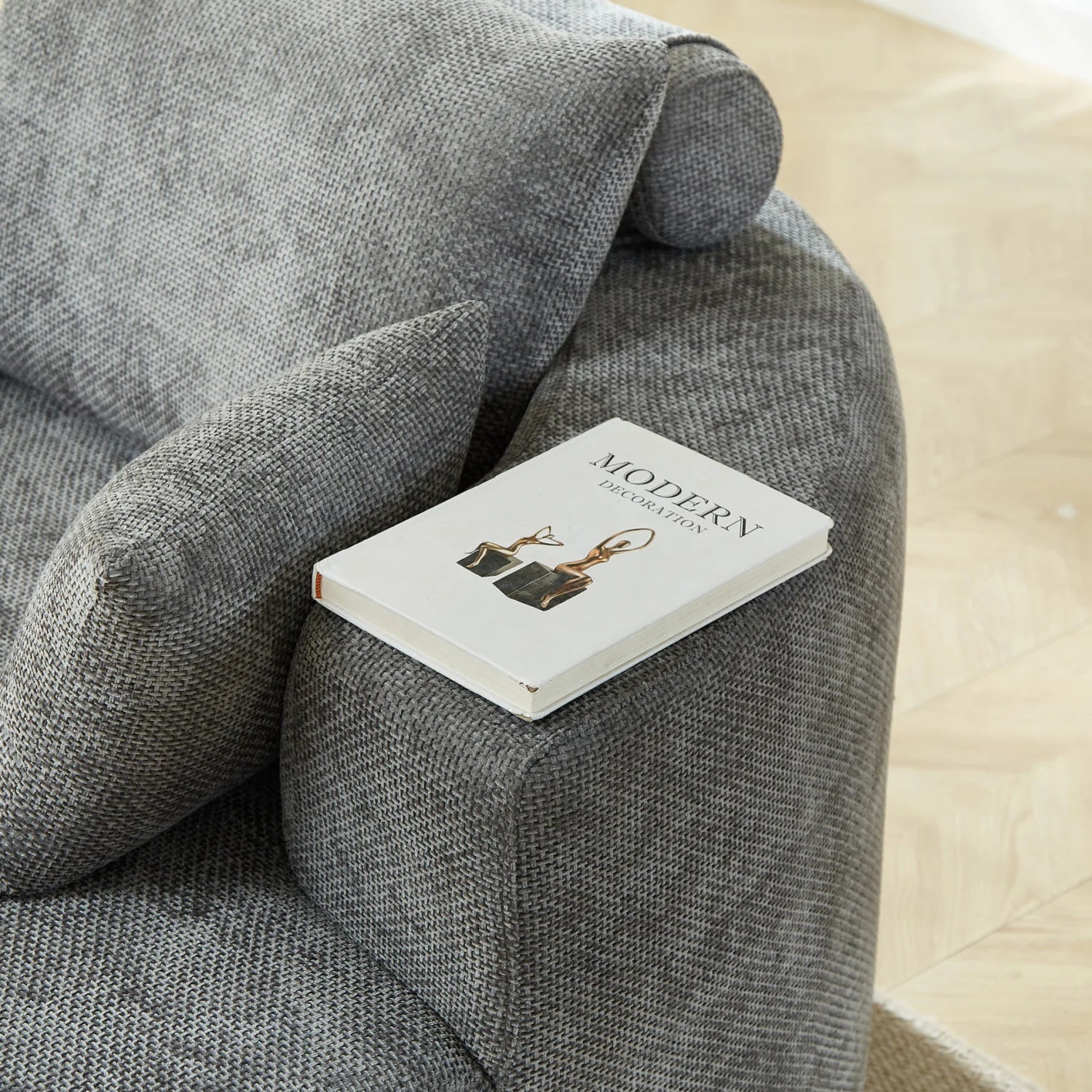 Luxury Gray Chenille Fabric Single Sofa Modern Italian Style for Villa