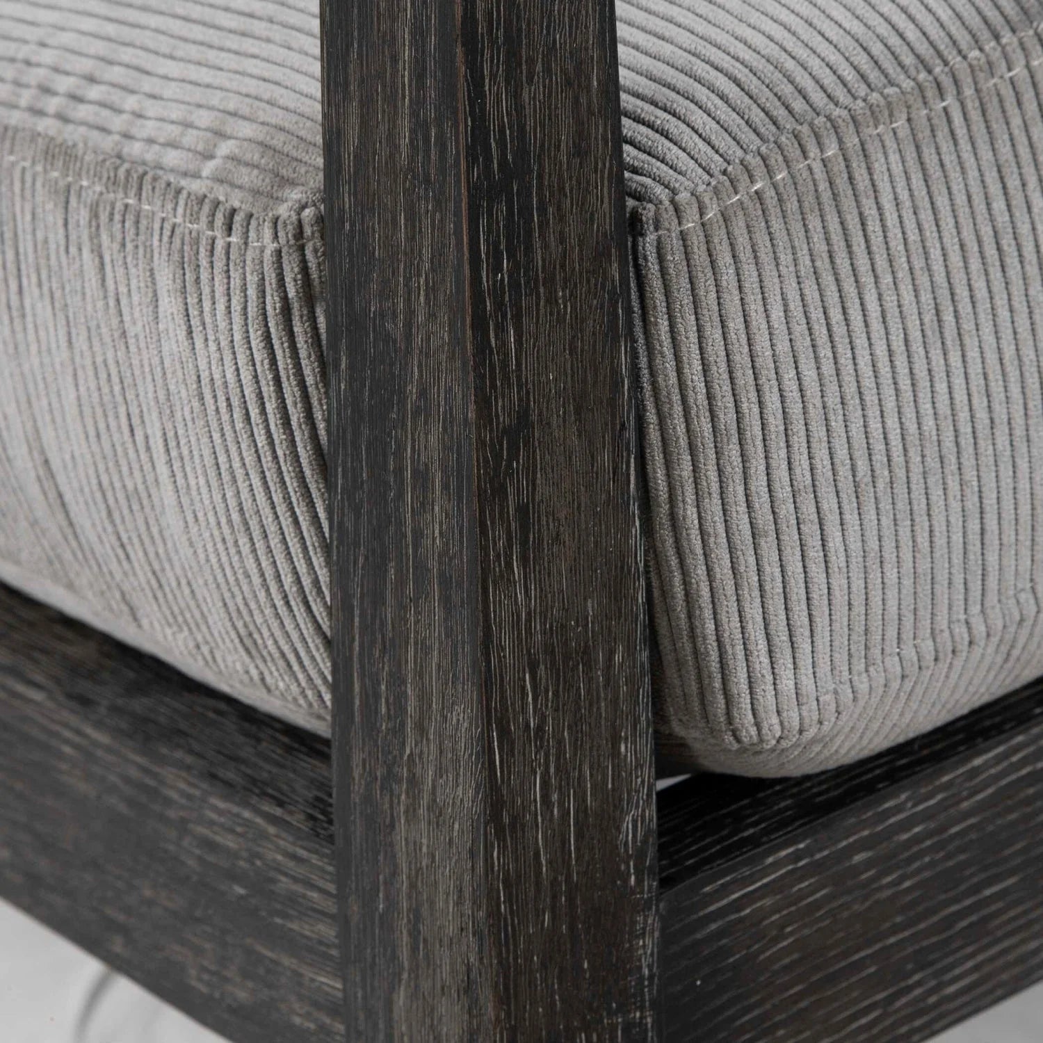 Luxury Gray Oak Cushioned Lounge Chair Modern Italian Style for Villa