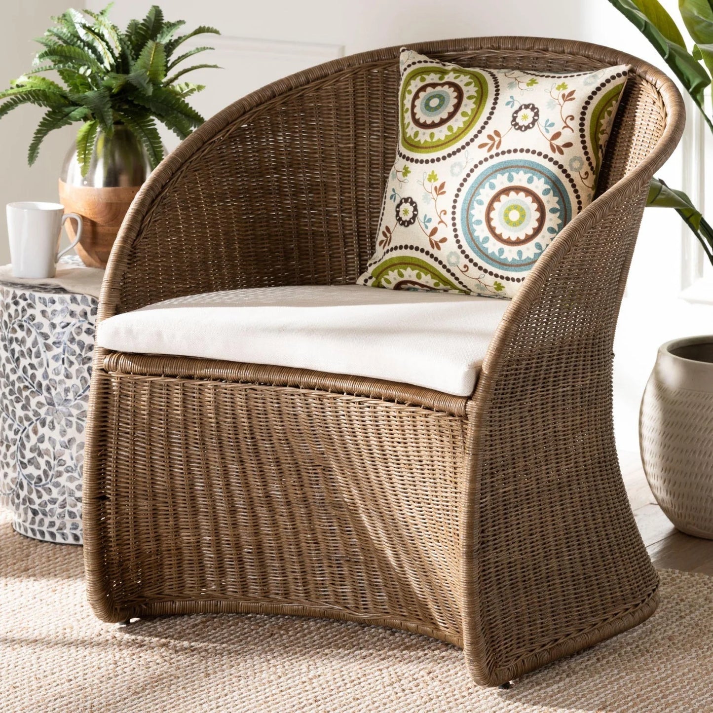 Luxury Graywashed Rattan Accent Chair Modern Italian Style for Villa