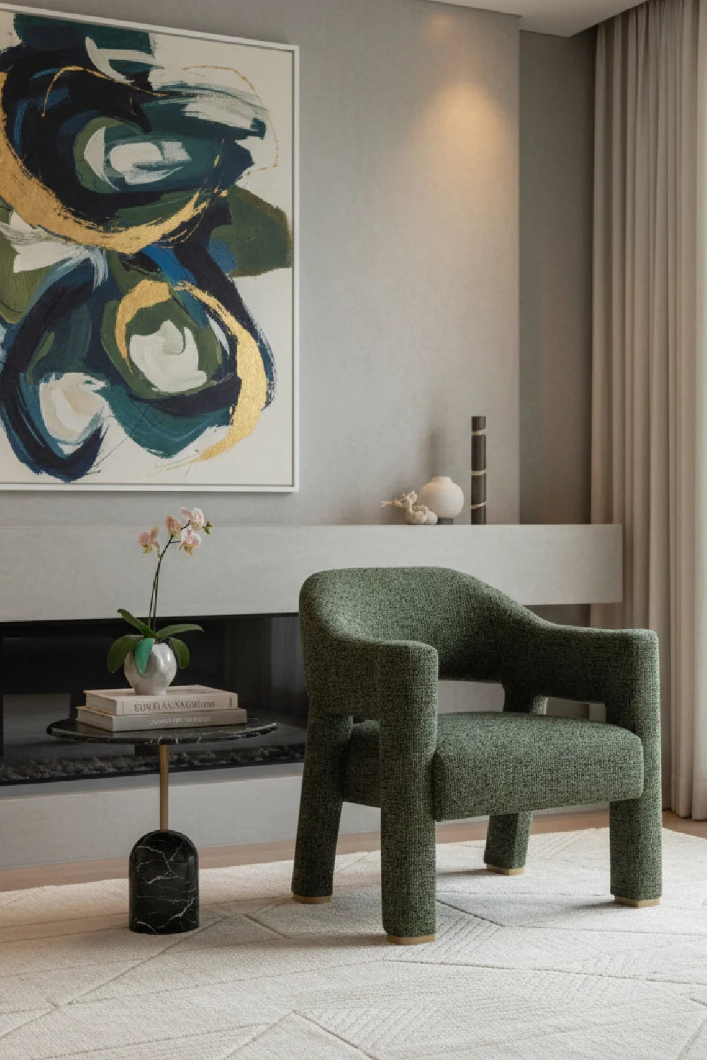 Luxury Green Fabric Lounge Chair Modern Italian Style for Villa