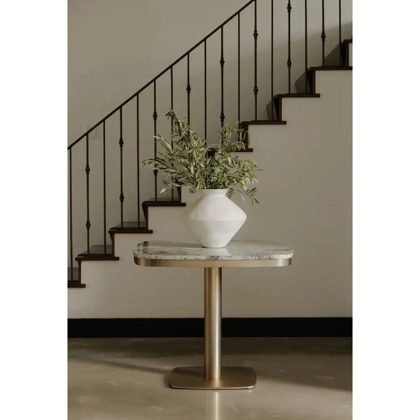Luxury Green Onyx Marble Coffee Table Modern Italian Style for Villa