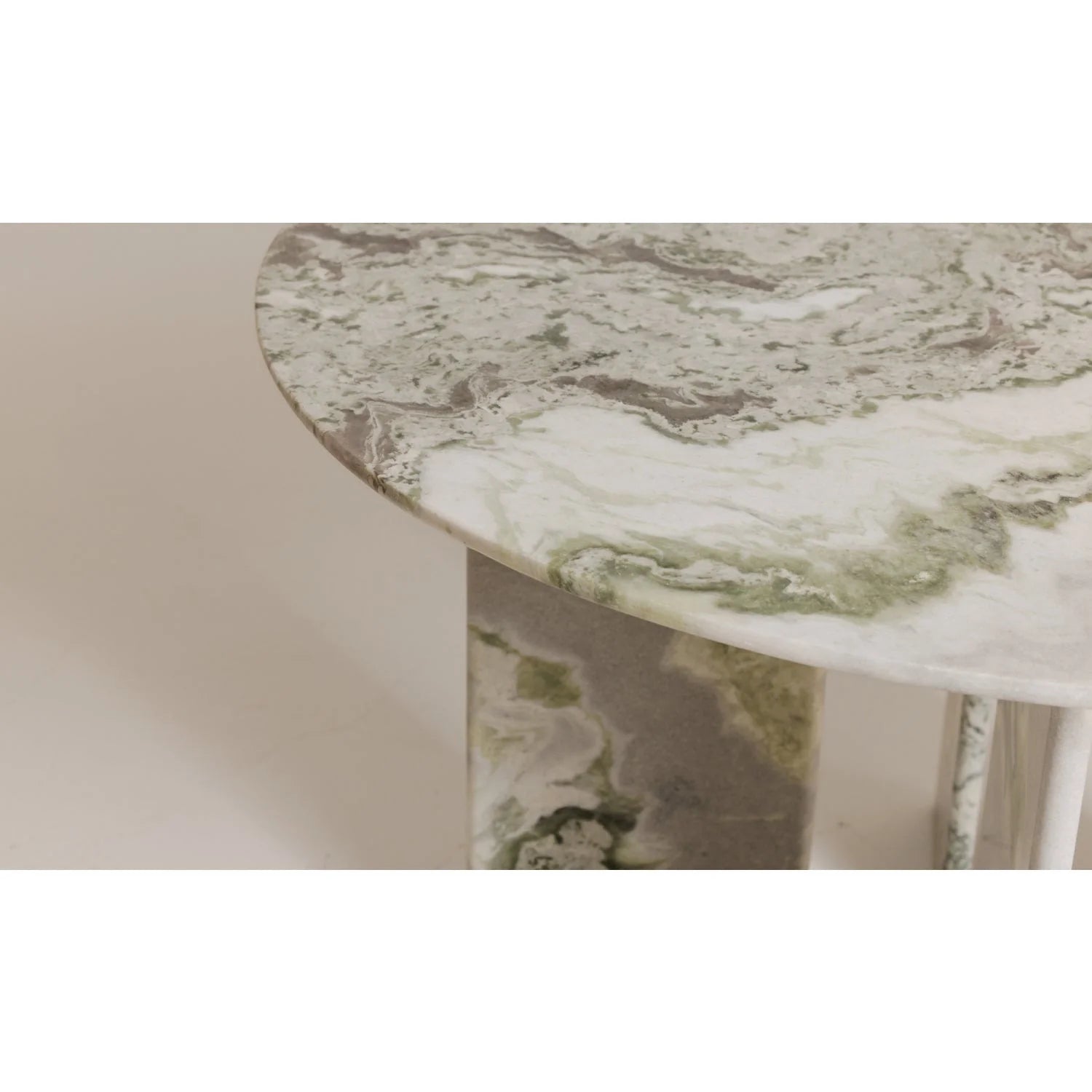 Luxury Green Onyx Marble Dining Table Modern Italian Style for Villa