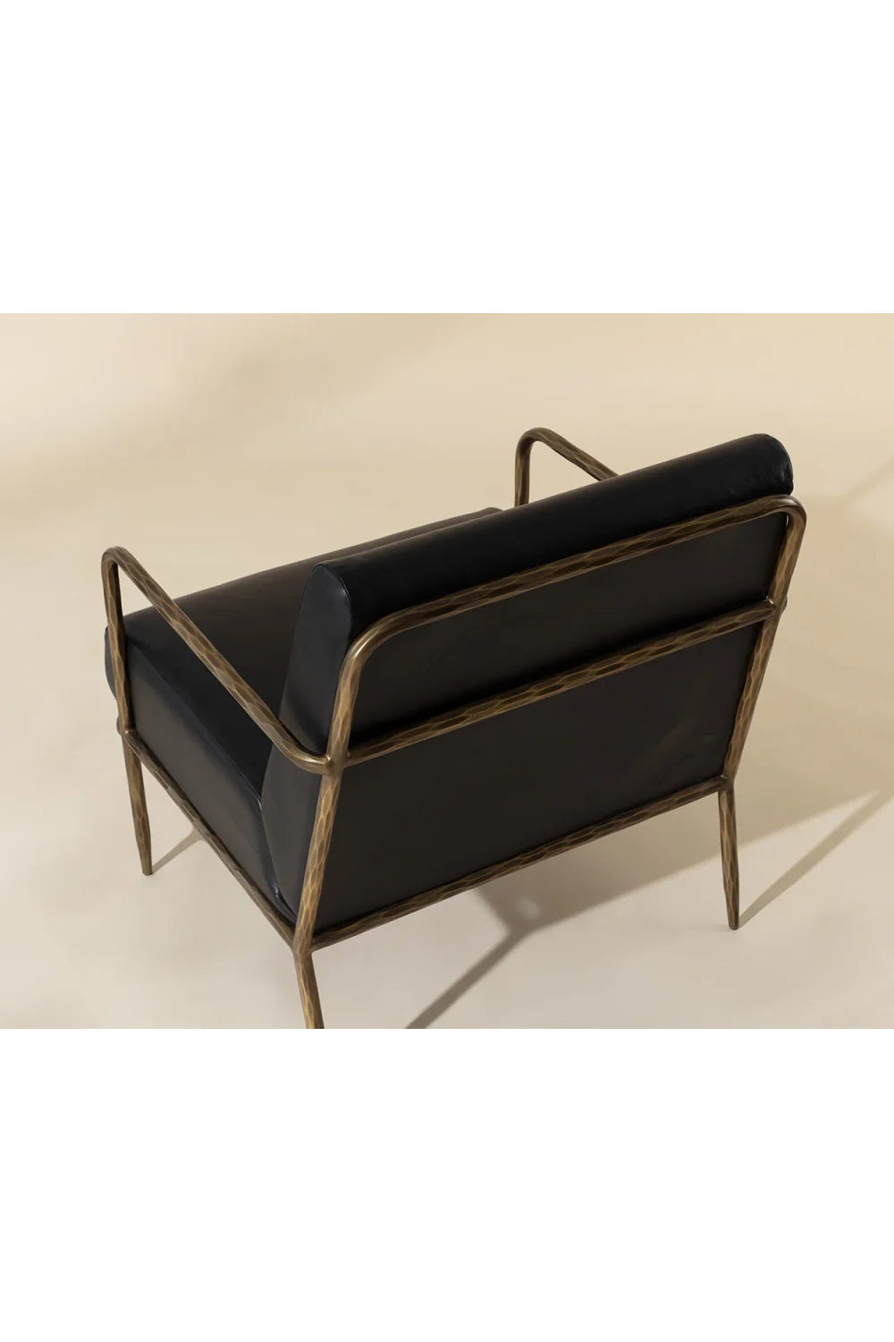 Luxury Hammered Brass Leather Lounge Chair European Style for Villa
