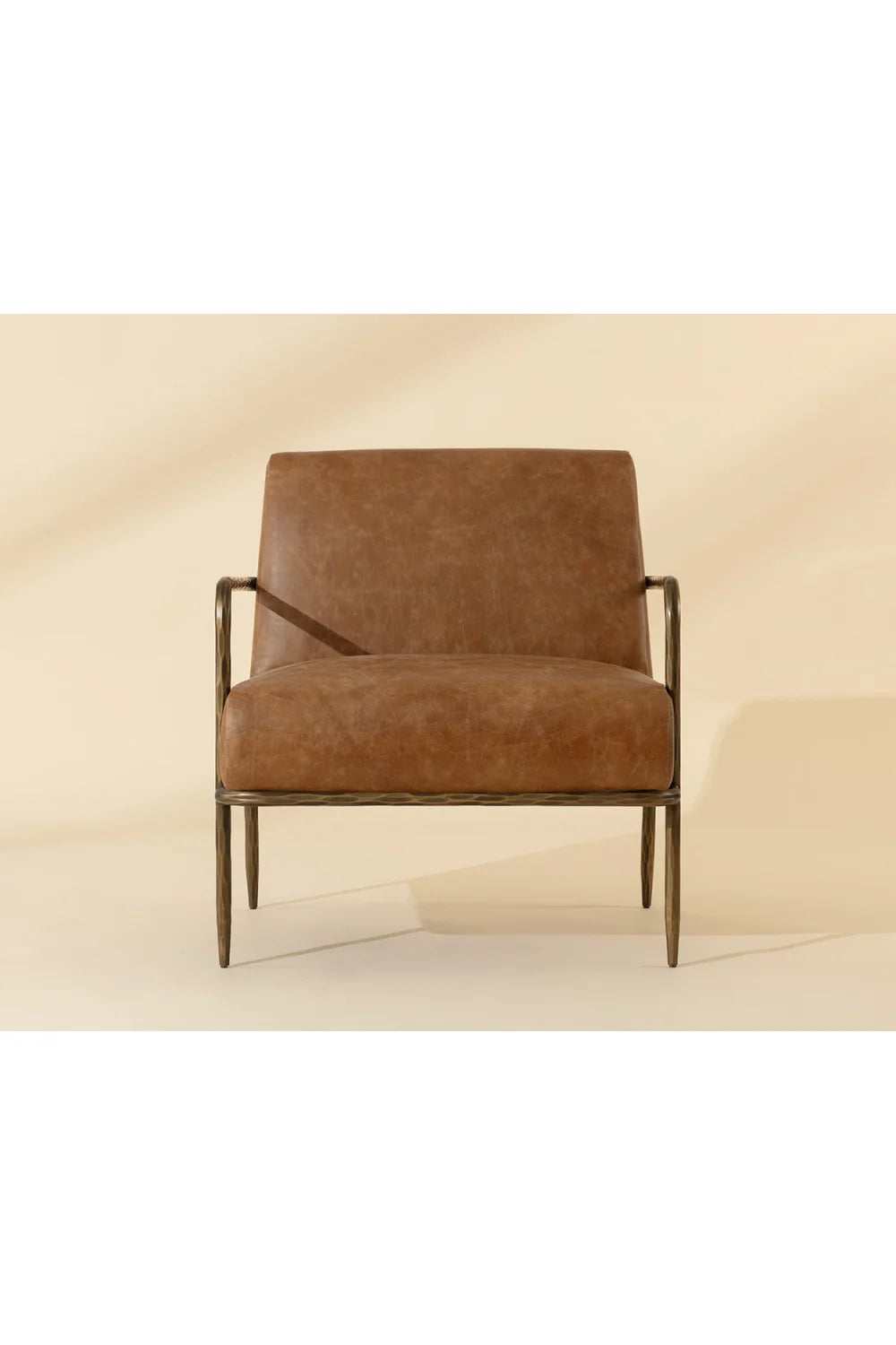 Luxury Hammered Brass Leather Lounge Chair European Style for Villa