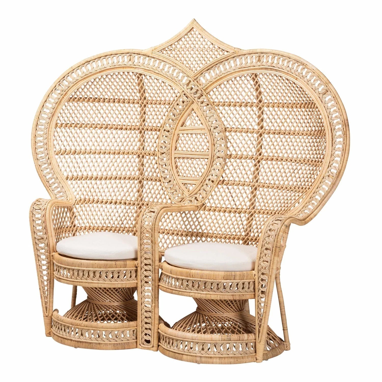 Luxury Handcrafted Rattan Peacock Accent Chair Modern Italian Style for Villa
