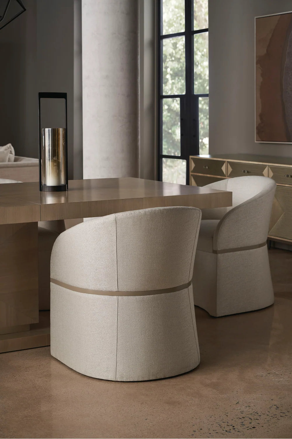 Luxury Horizon Wooden Extendable Dining Table Modern Italian Style for Villa