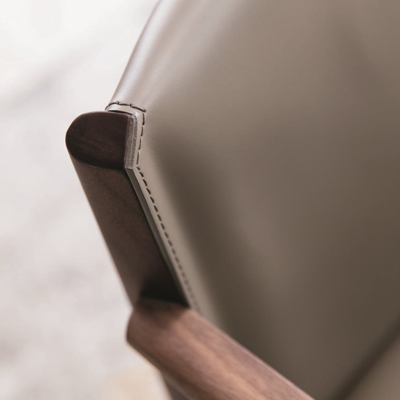 Luxury Ionis Dining Armchair Modern Italian Style for Villa