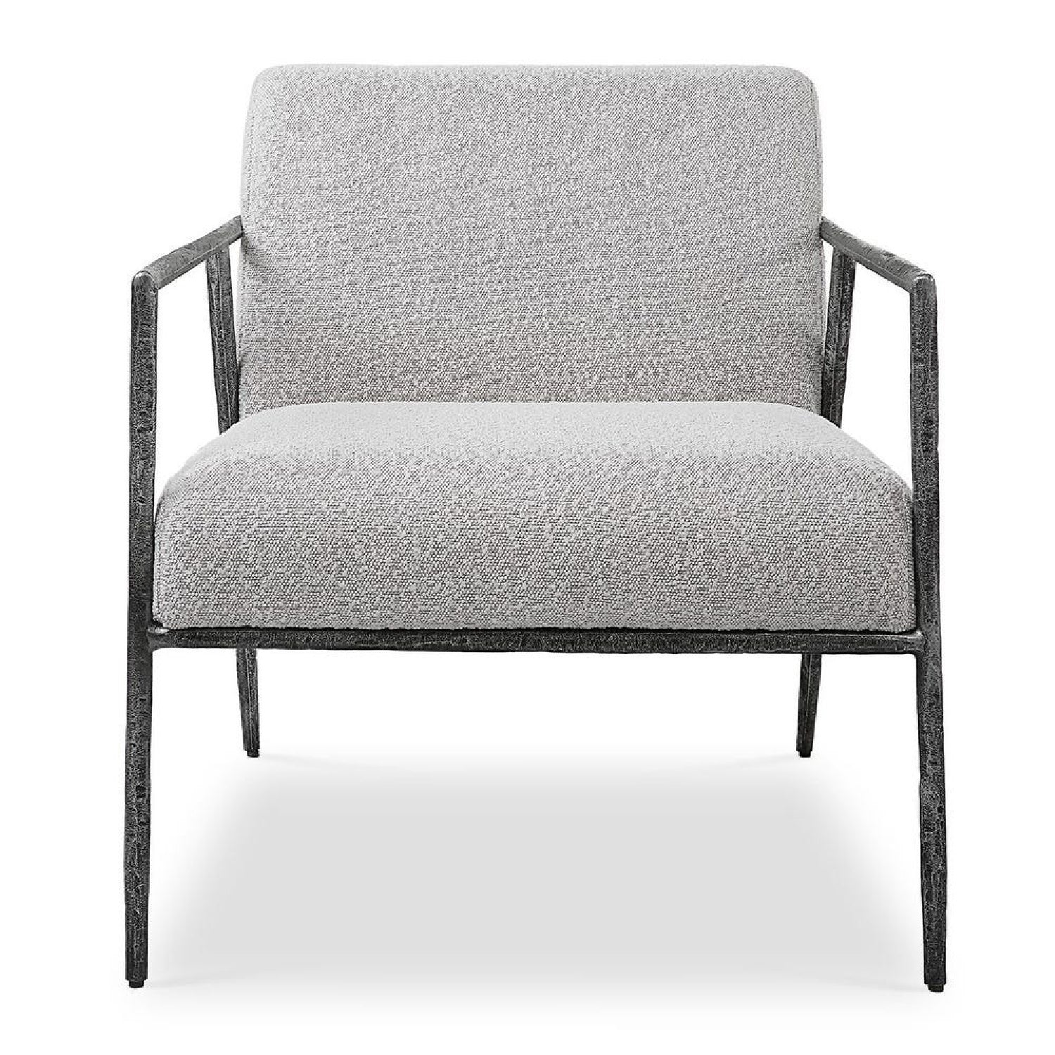 Luxury Iron Framed Boucle Lounge Chair Modern European Style for Villa