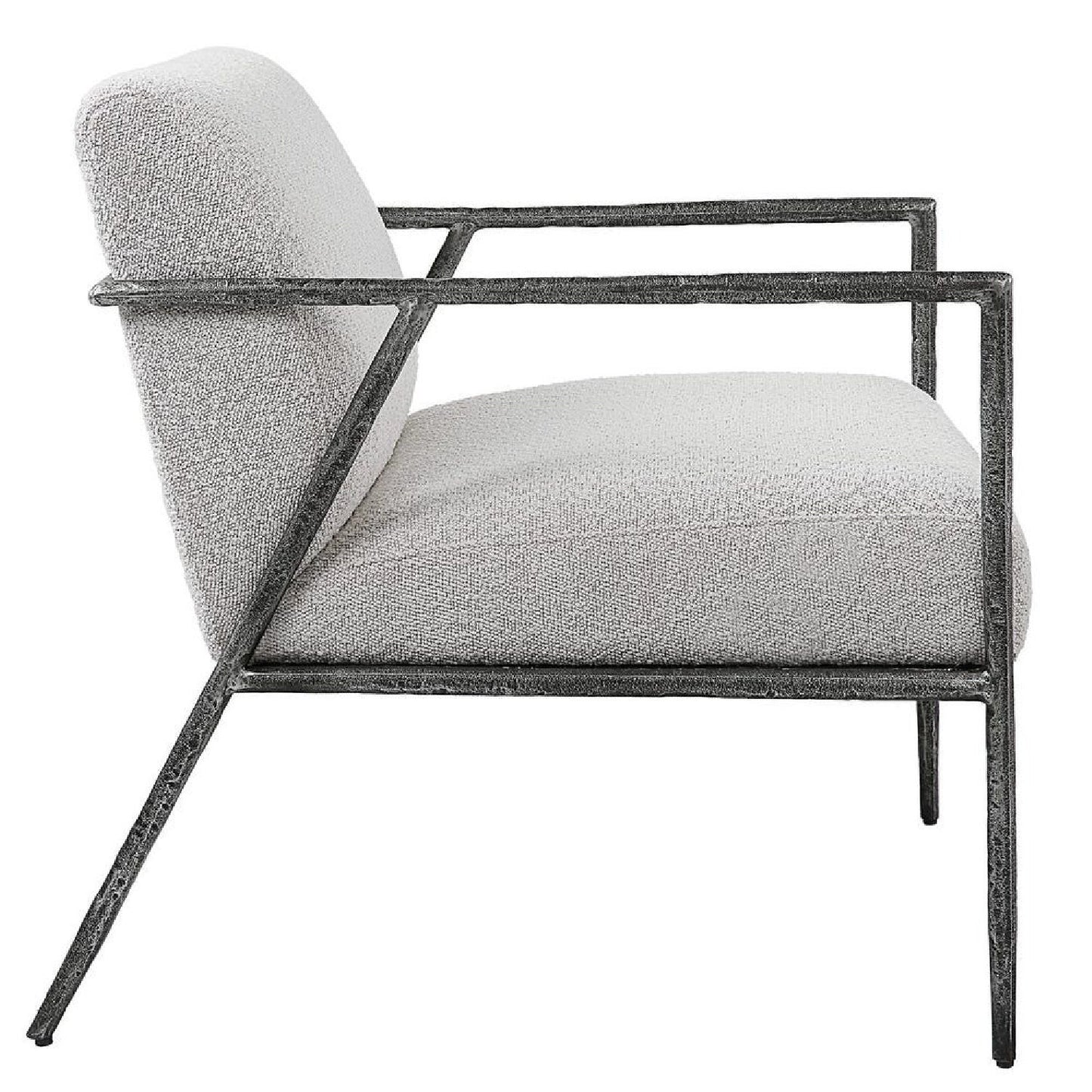 Luxury Iron Framed Boucle Lounge Chair Modern European Style for Villa