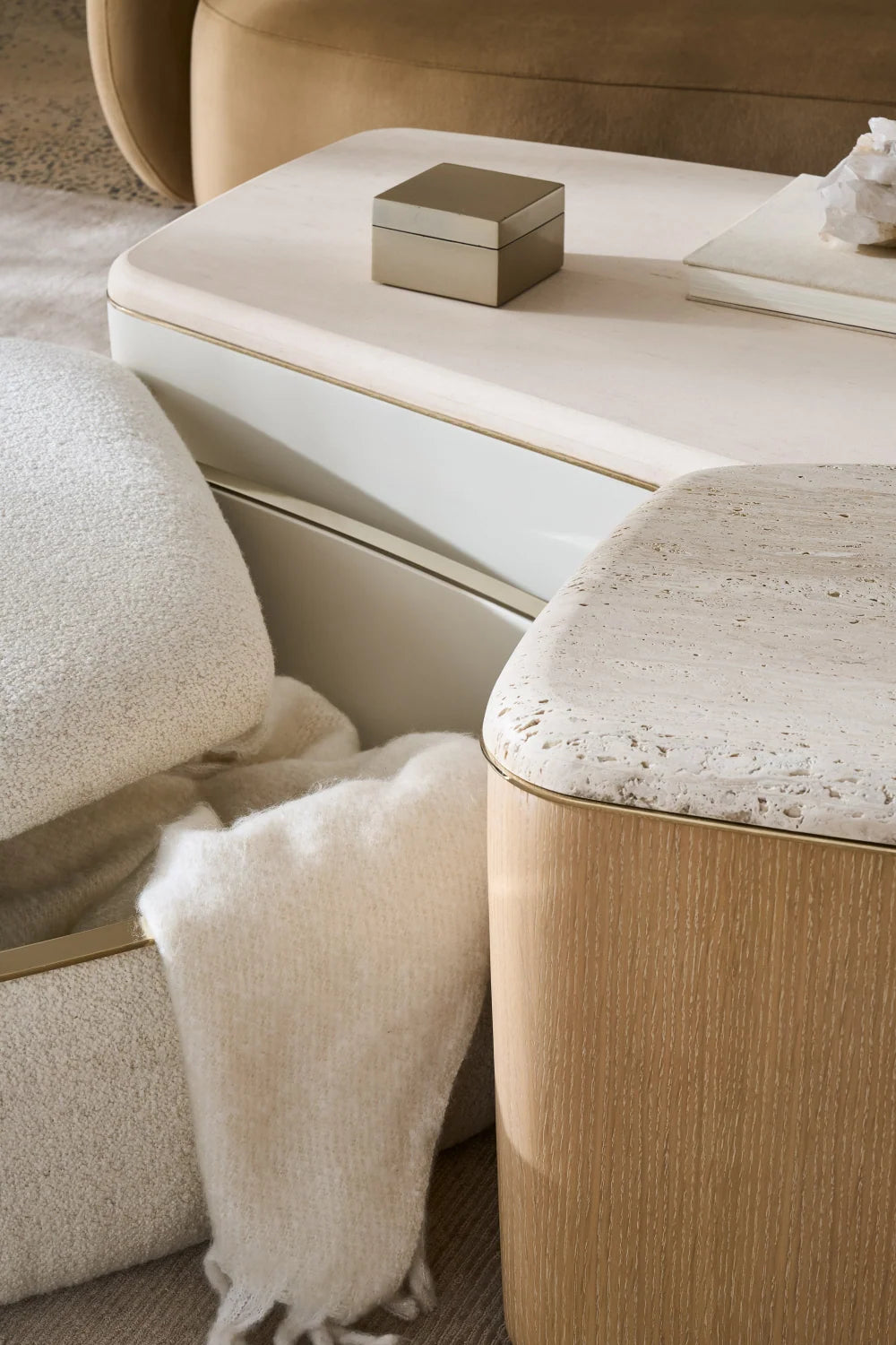 Luxury Ivory Boucle Travertine Coffee Table Modern Italian Style for Villa