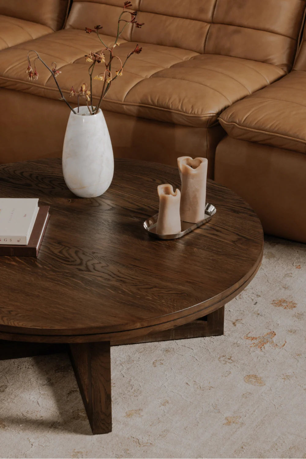 Luxury Joel Round Solid Oak Coffee Table Modern Italian Style for Villa