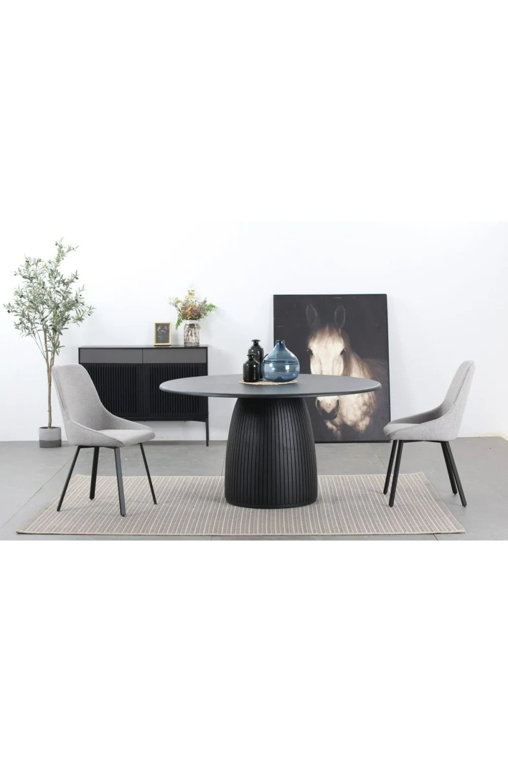 Luxury Lander Oak Round Dining Table Modern Italian Style for Villa
