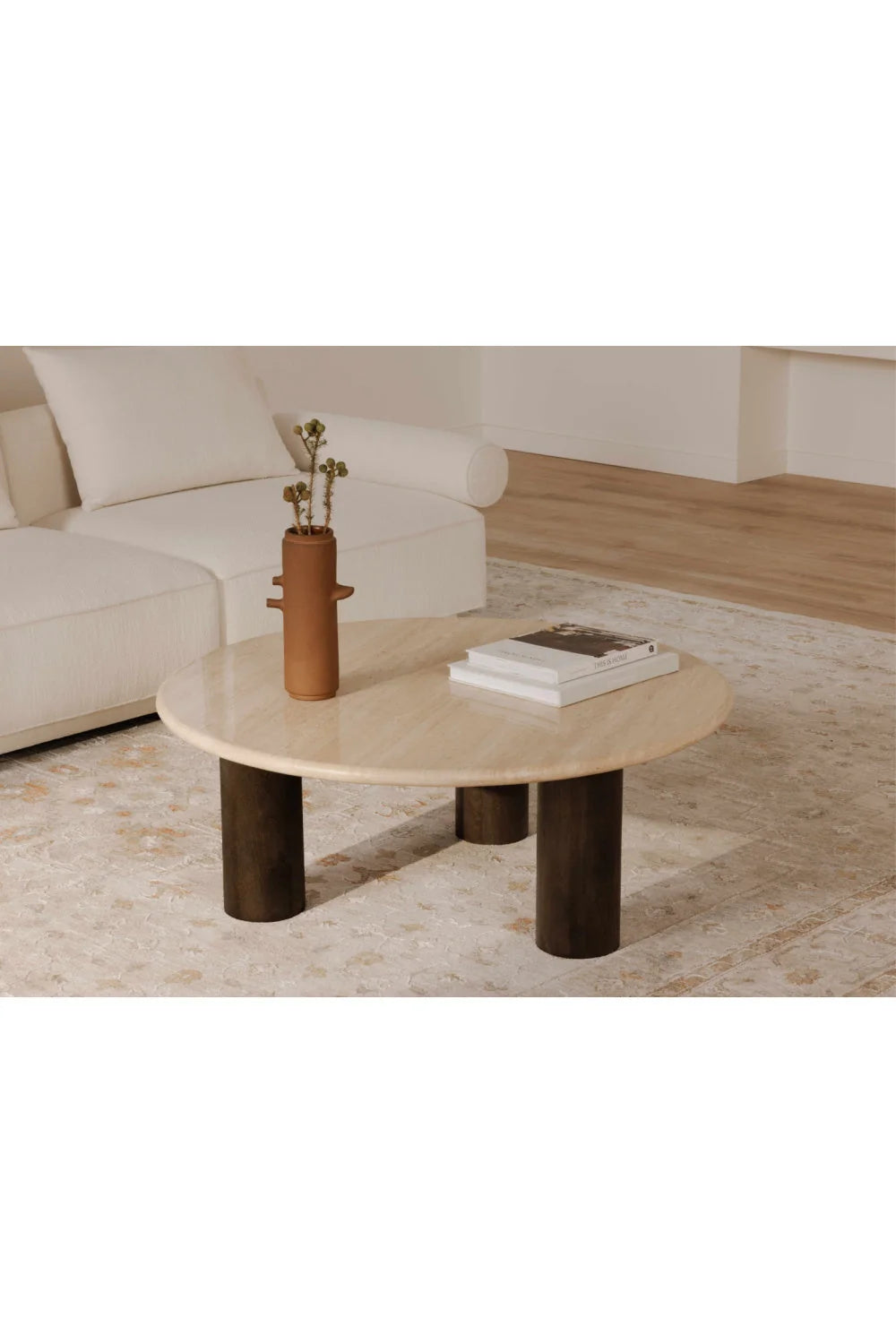Luxury Landon Beige Travertine Round Coffee Table Modern Italian Style for Villa