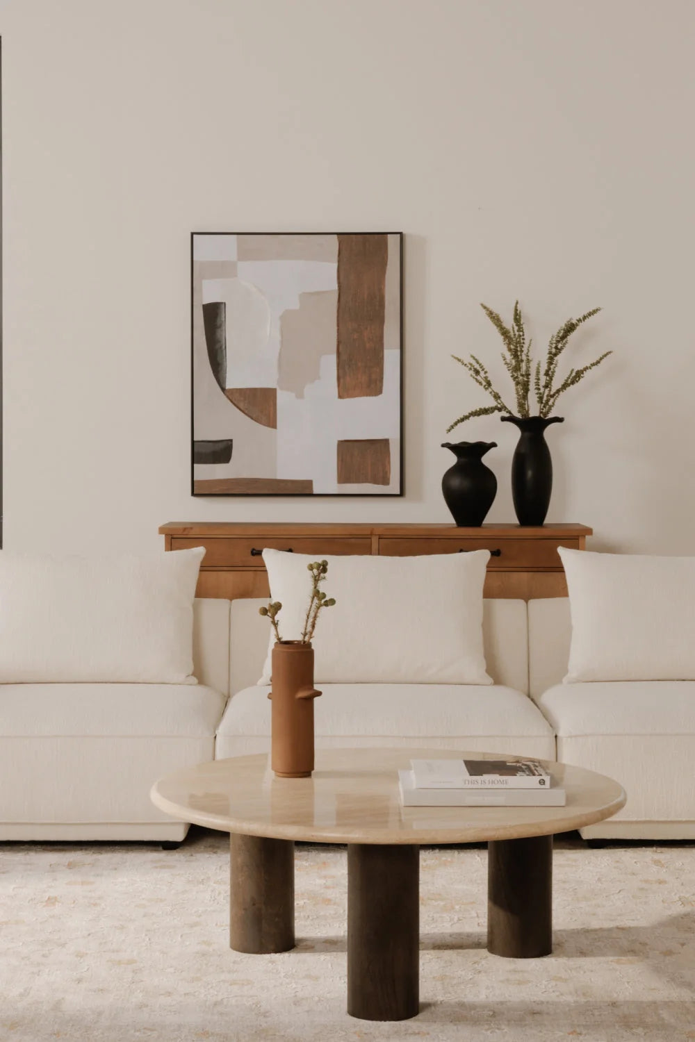 Luxury Landon Beige Travertine Round Coffee Table Modern Italian Style for Villa