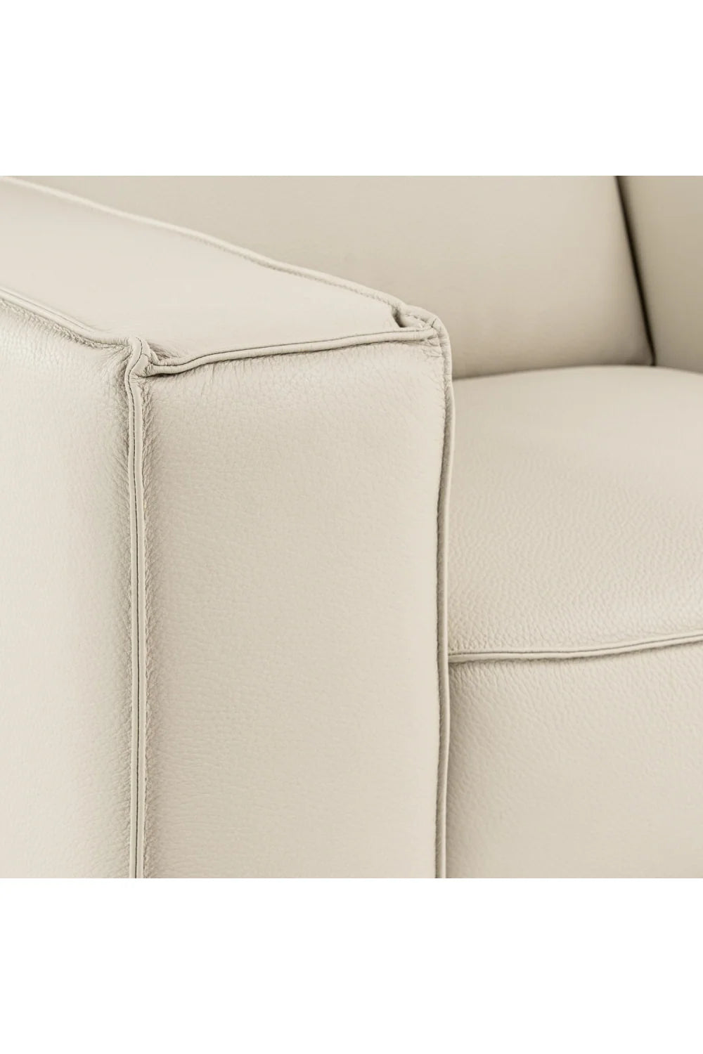Luxury Leather Lounge Armchair Modern Italian Style for Villa
