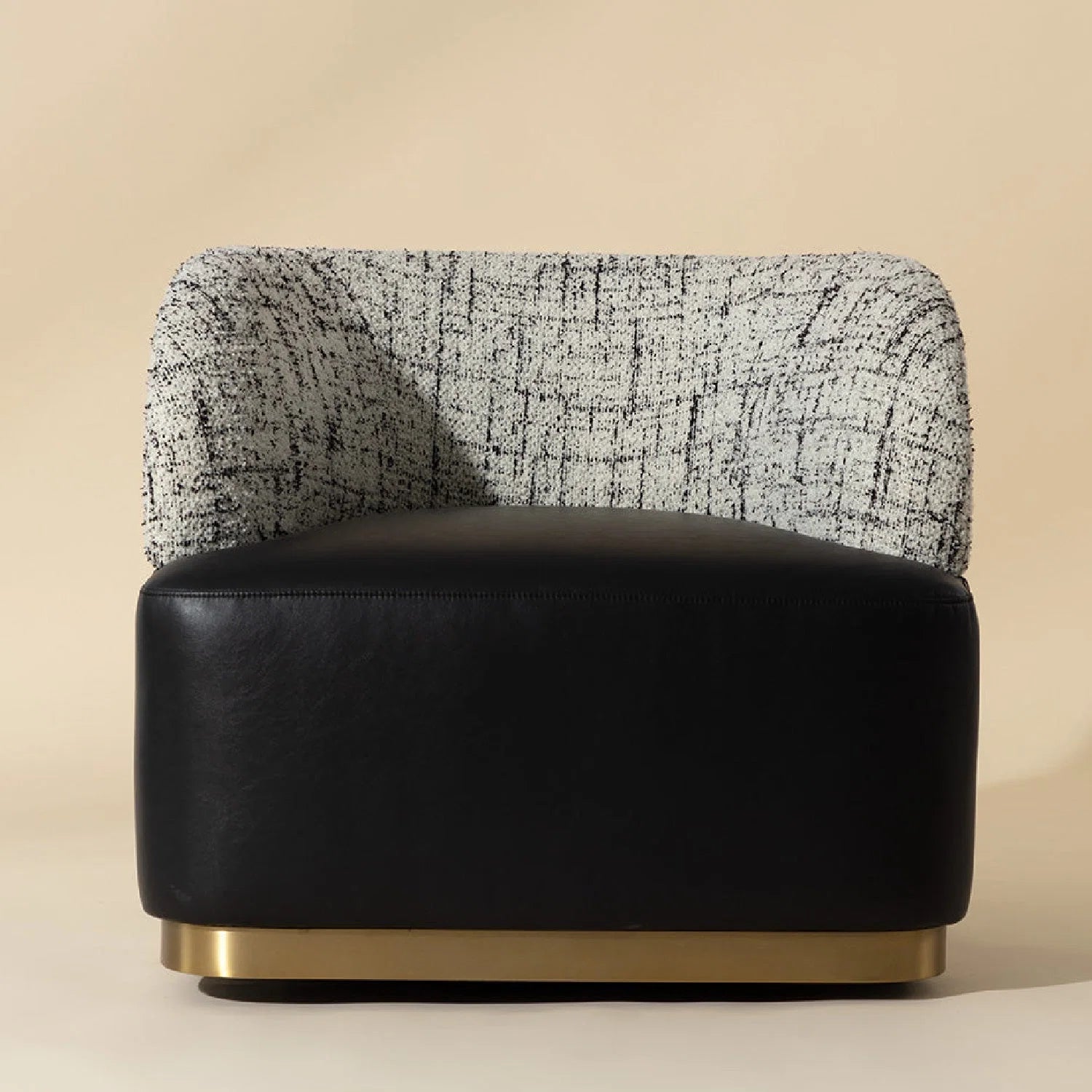 Luxury Leather Swivel Accent Chair European Style for Villa