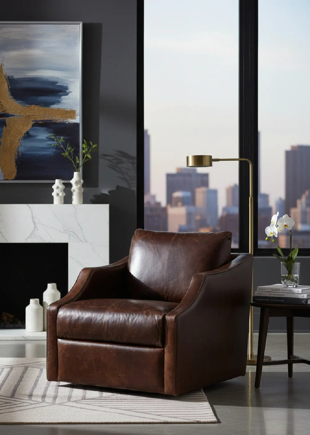 Luxury Leather Swivel Lounge Chair Modern Italian Style for Villa