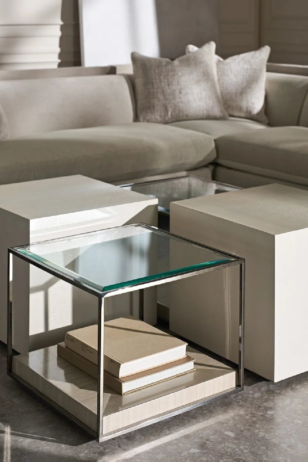 Luxury Light Gray Fabric Sectional Chair Modern Italian Style for Villa