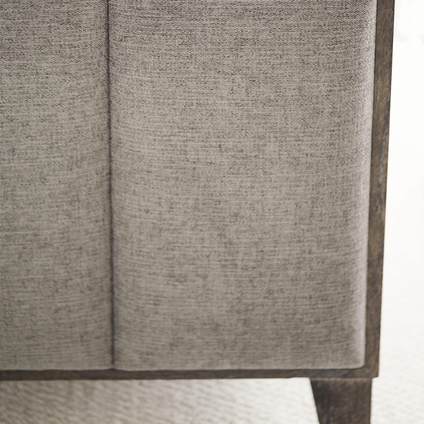 Luxury Linea Fabric Panel Bed Modern Italian Style for Villa