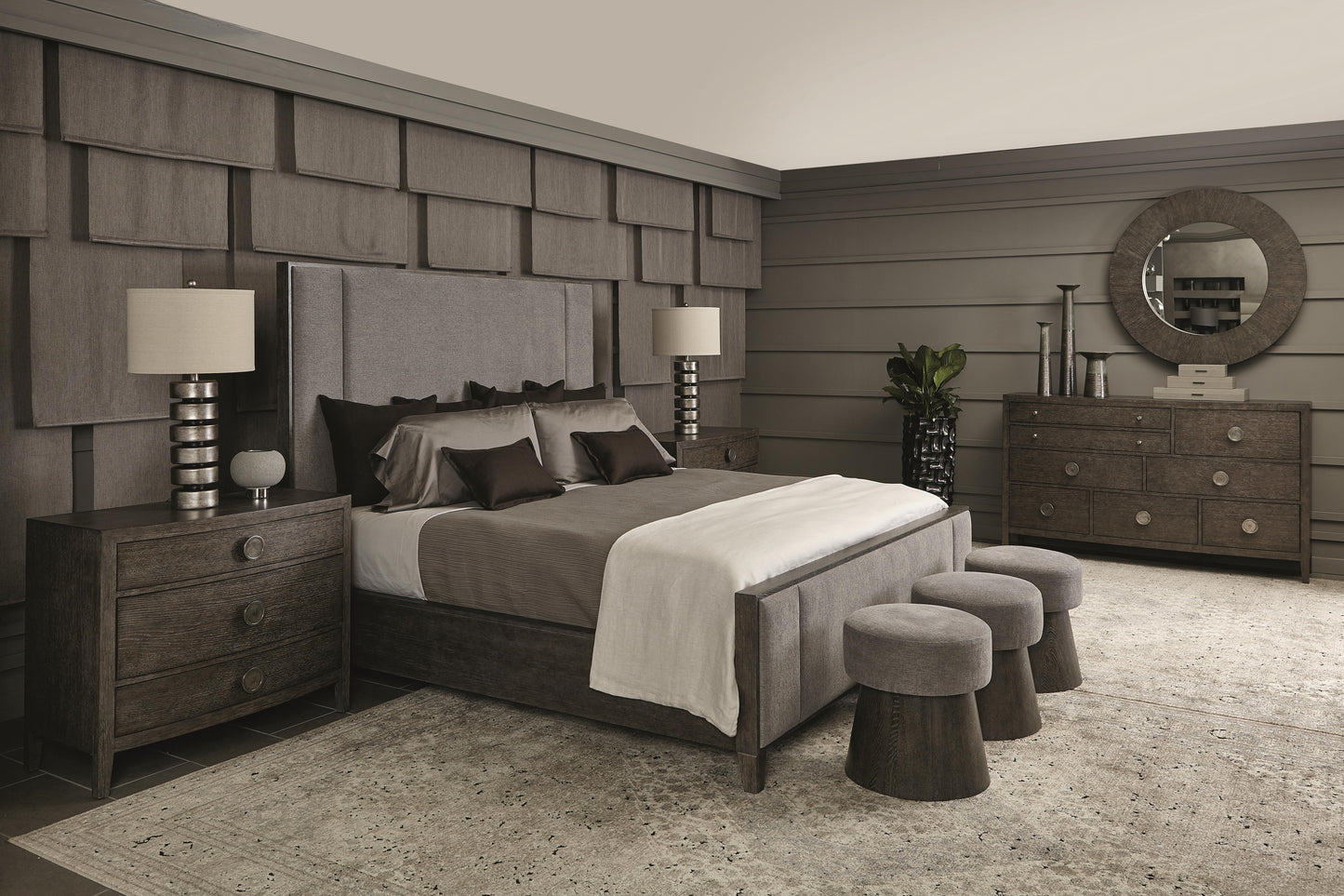 Luxury Linea Fabric Panel Bed Modern Italian Style for Villa
