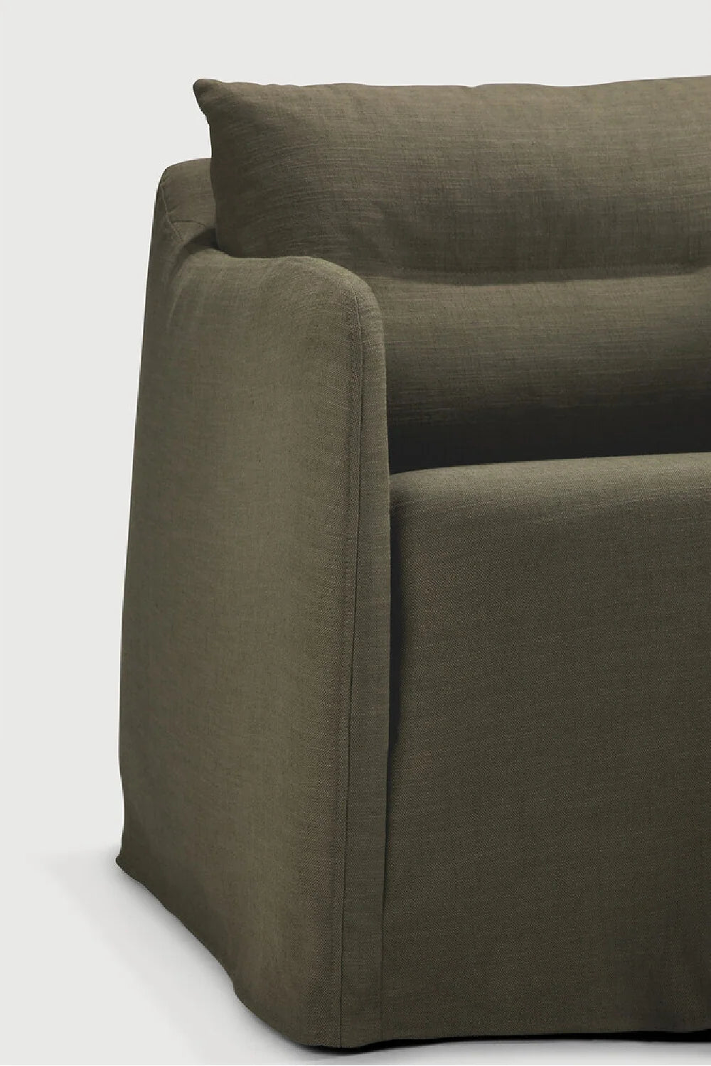 Luxury Linen Lounge Chair Modern Italian Style for Villa