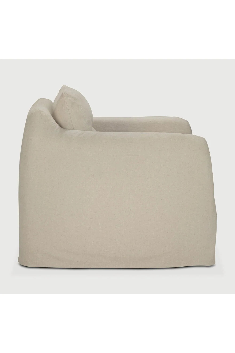 Luxury Linen Lounge Chair Modern Italian Style for Villa
