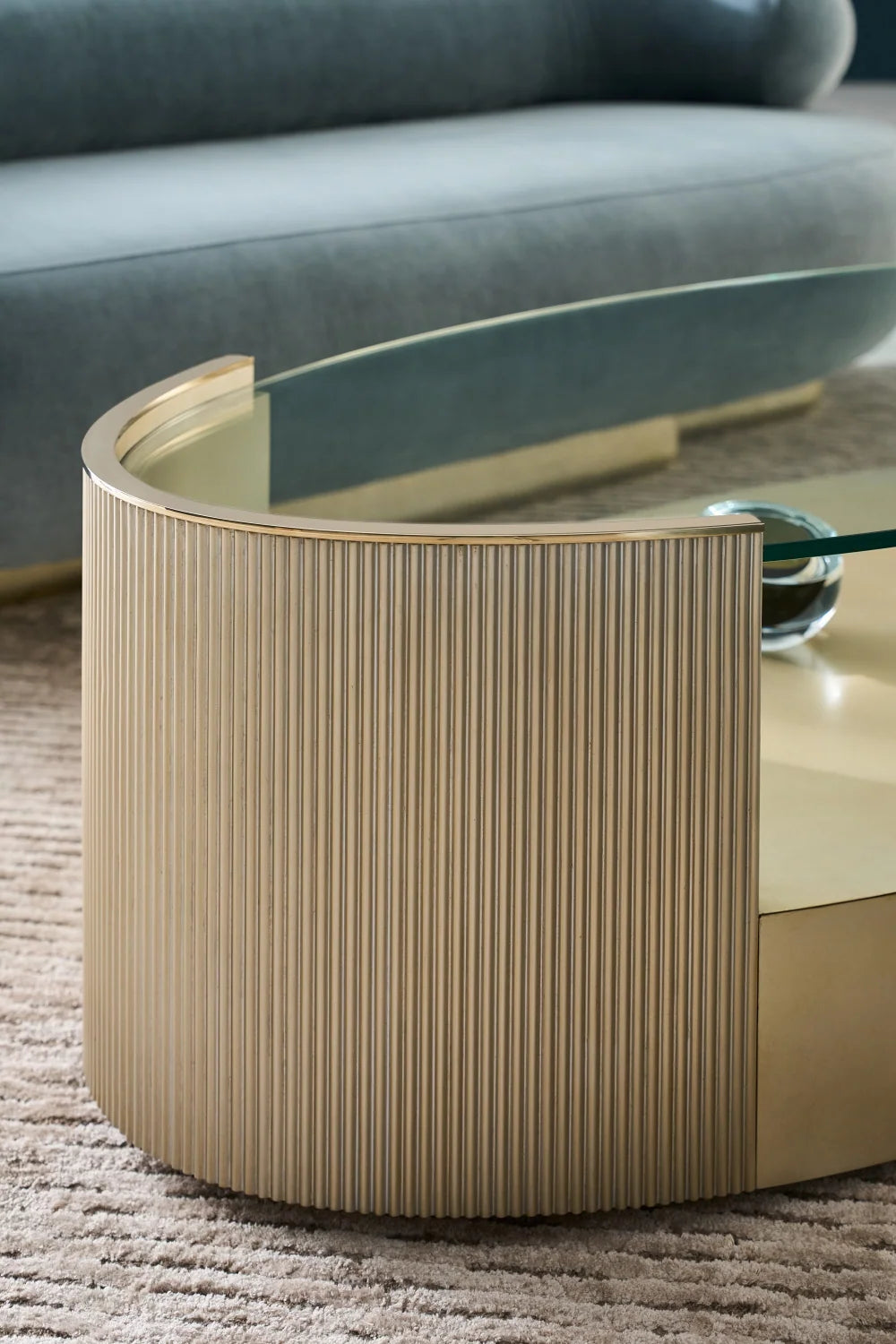 Luxury Love Glass Top Oval Coffee Table Modern Italian Style for Villa