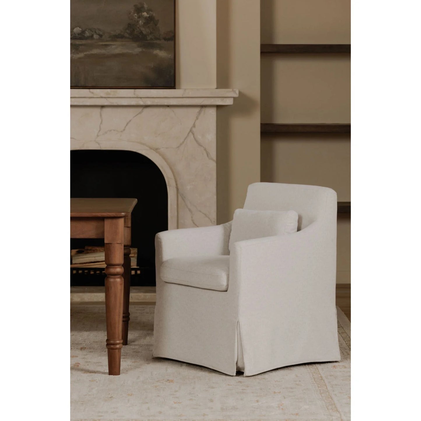 Luxury Lydia Fabric Dining Chair Modern Italian Style for Villa