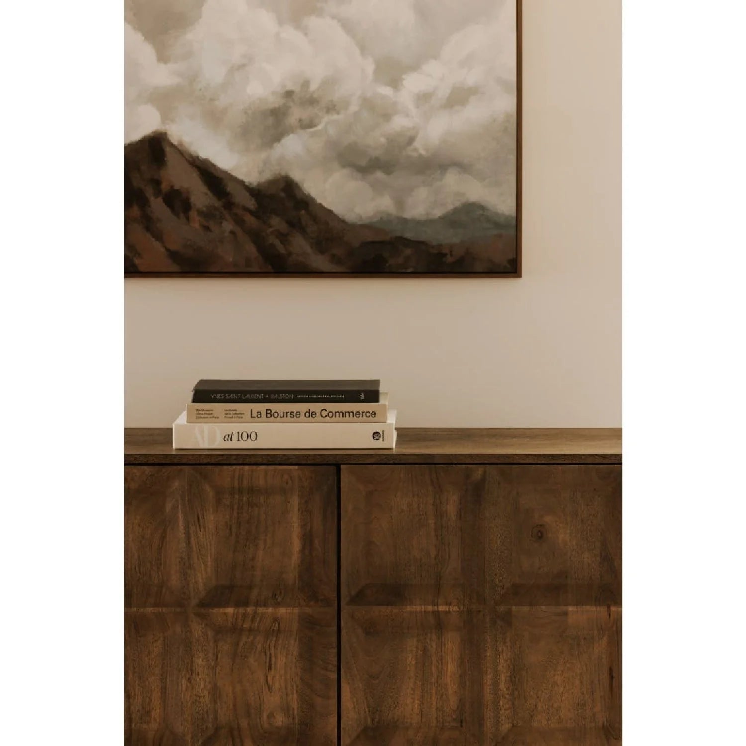Luxury Mango Wood 4-Door Sideboard European Style for Villa
