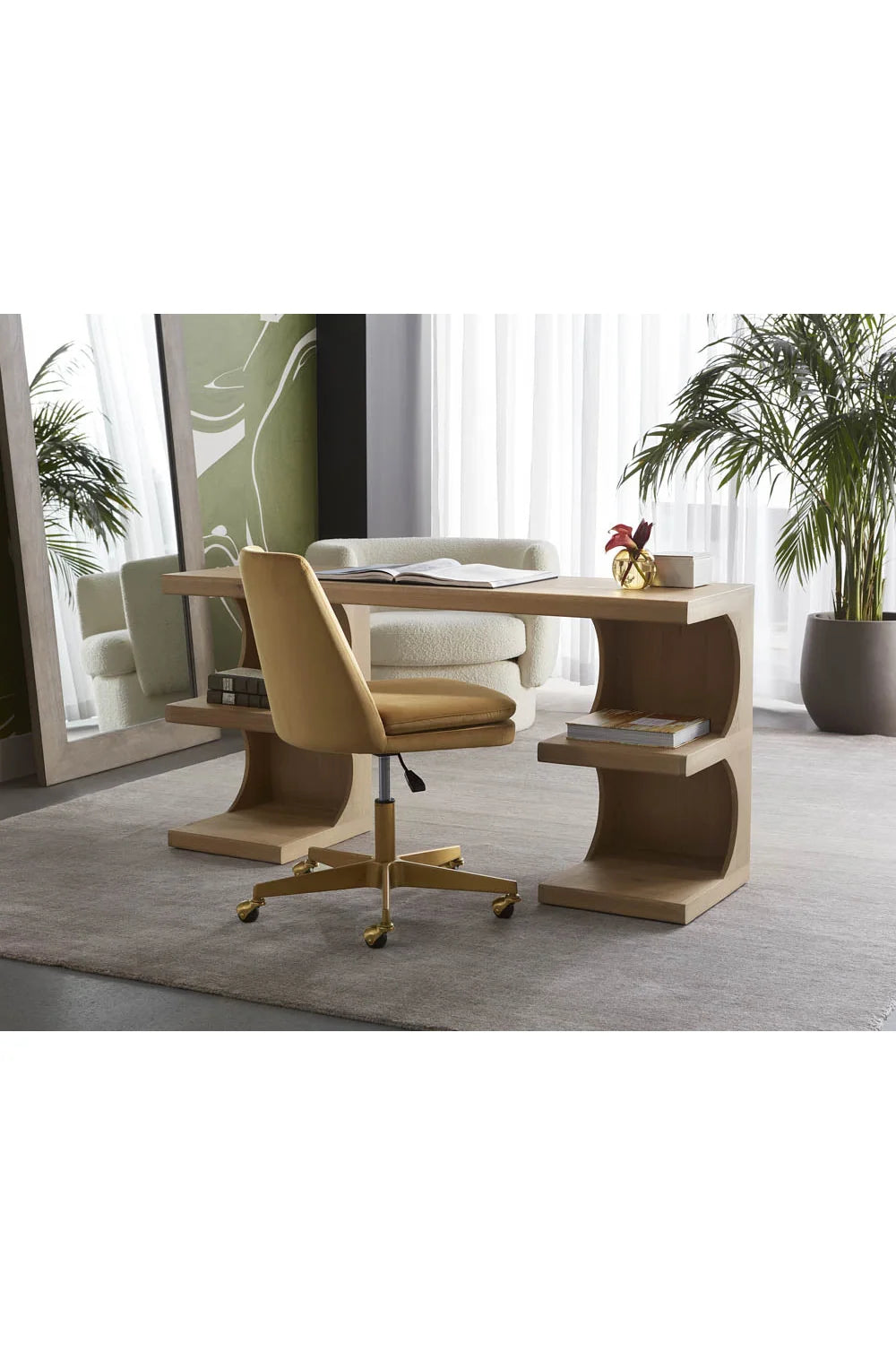 Luxury Matte Base Office Chair Modern Italian Style for Villa