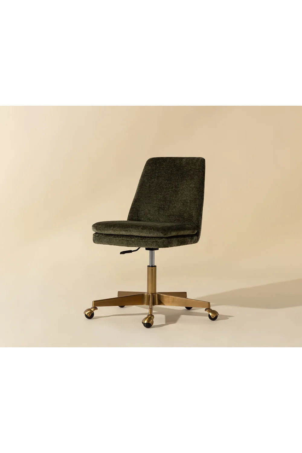 Luxury Matte Base Office Chair Modern Italian Style for Villa