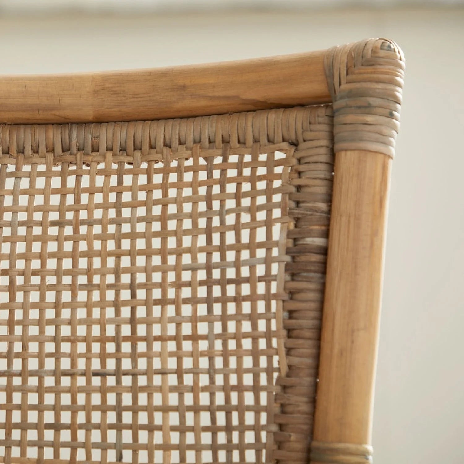Luxury Matte Gray Rattan Dining Chairs European Style for Villa