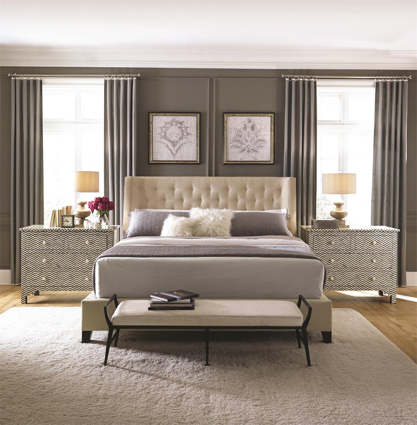 Luxury Maxime Fabric Shelter Bed Modern Italian Style for Villa