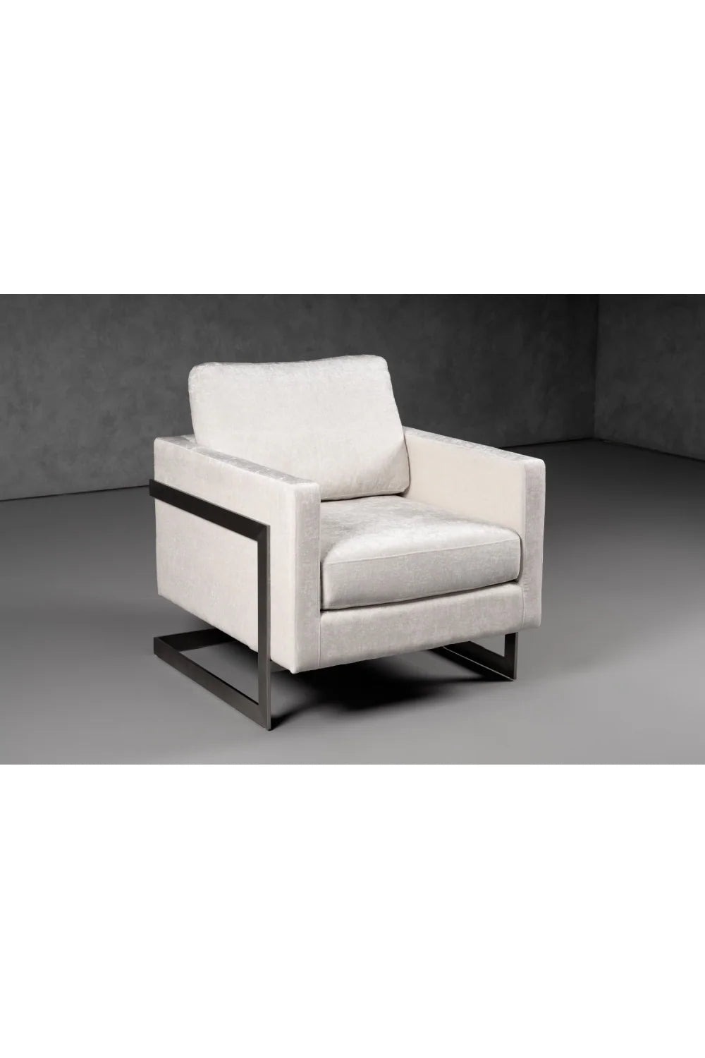 Luxury Metal Framed Accent Chair Modern Italian Style for Villa