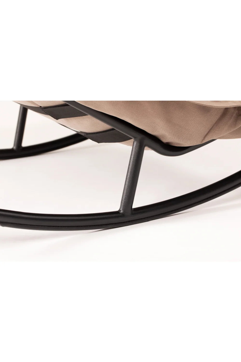 Luxury Minimalist Metal Rocking Chair European Style for Villa