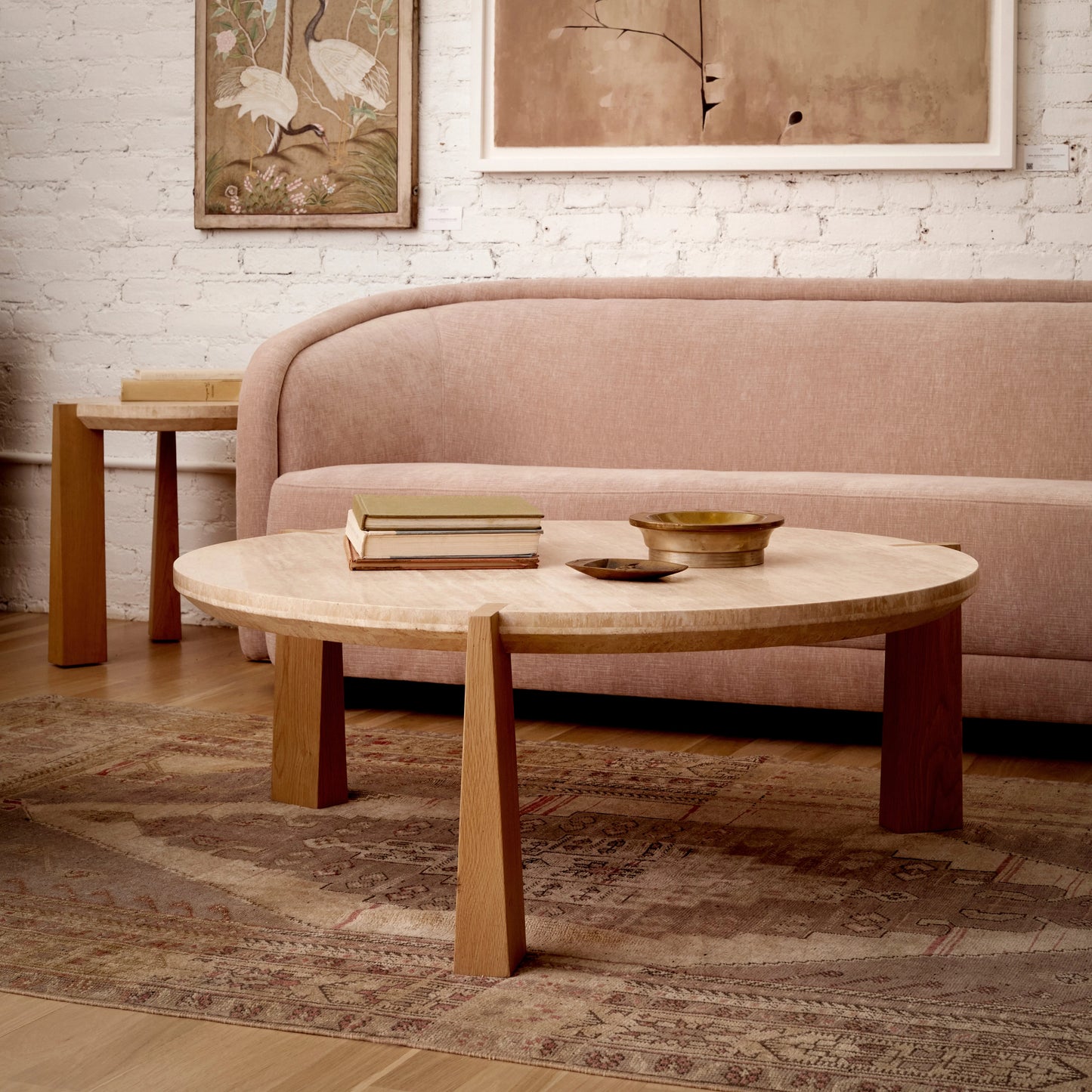 Luxury Modern Aline Coffee Table European Style for Villa