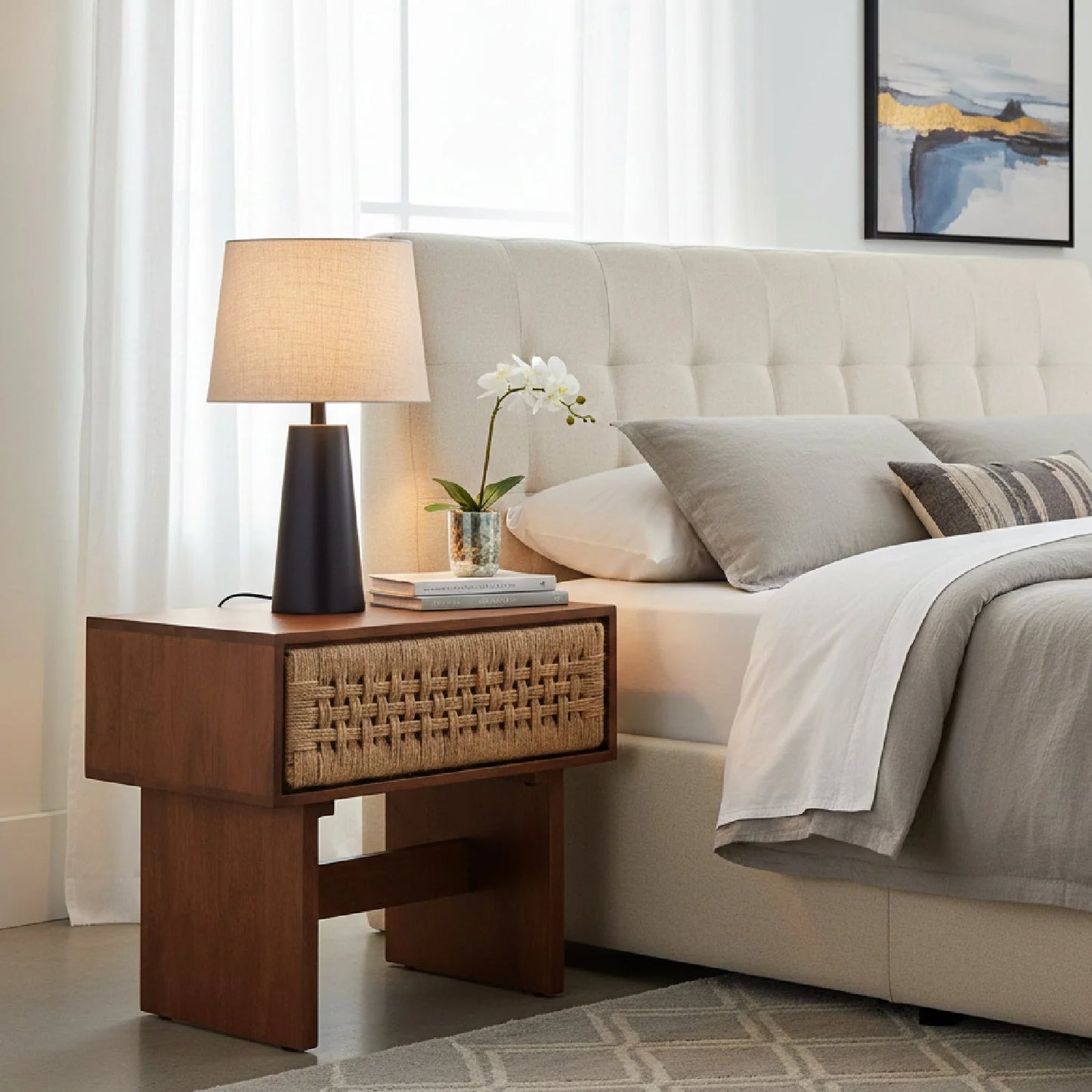 Luxury Modern Amaria 1-Drawer Nightstand European Style for Villa