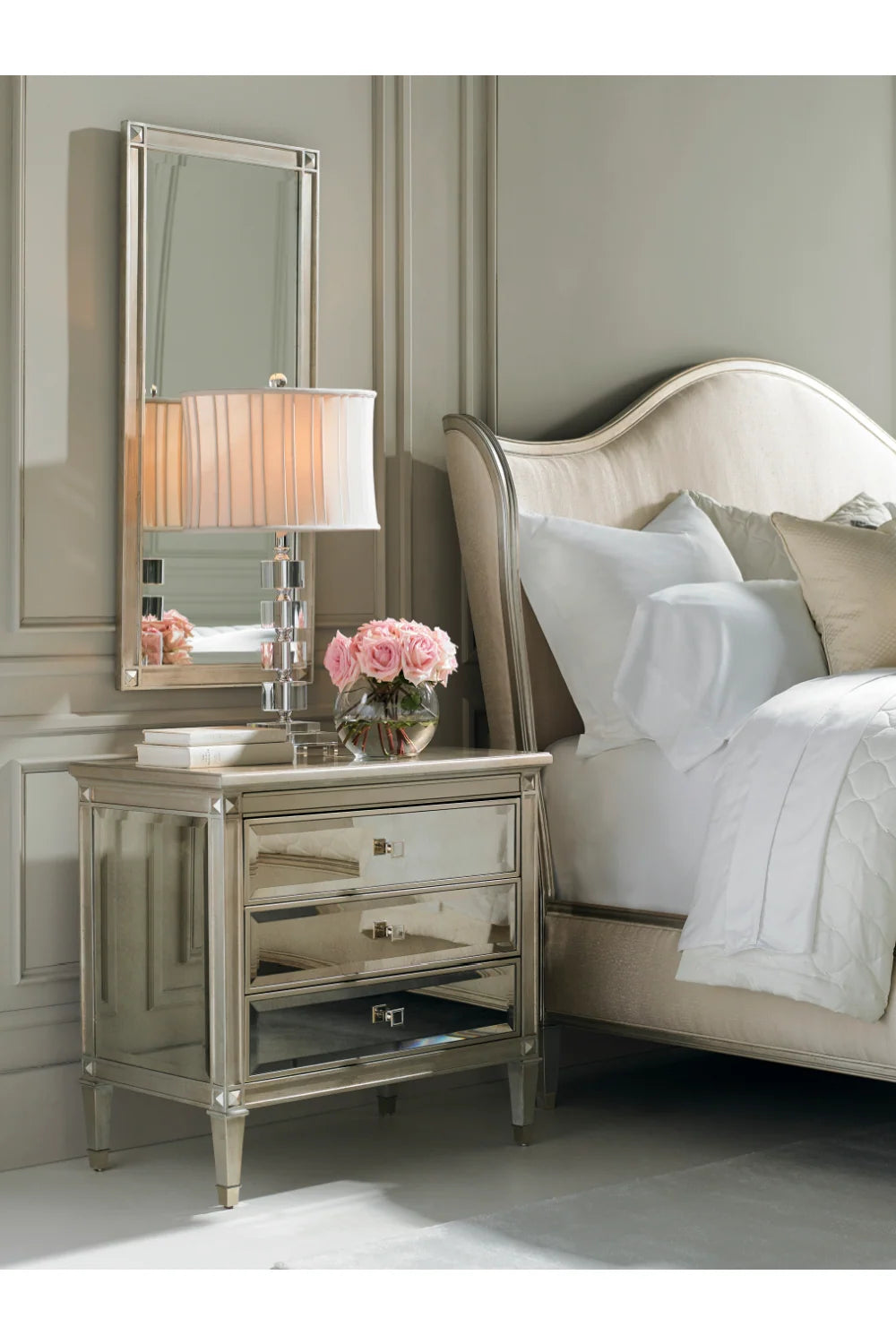 Luxury Modern Antique Mirror Nightstand European Style for Villa