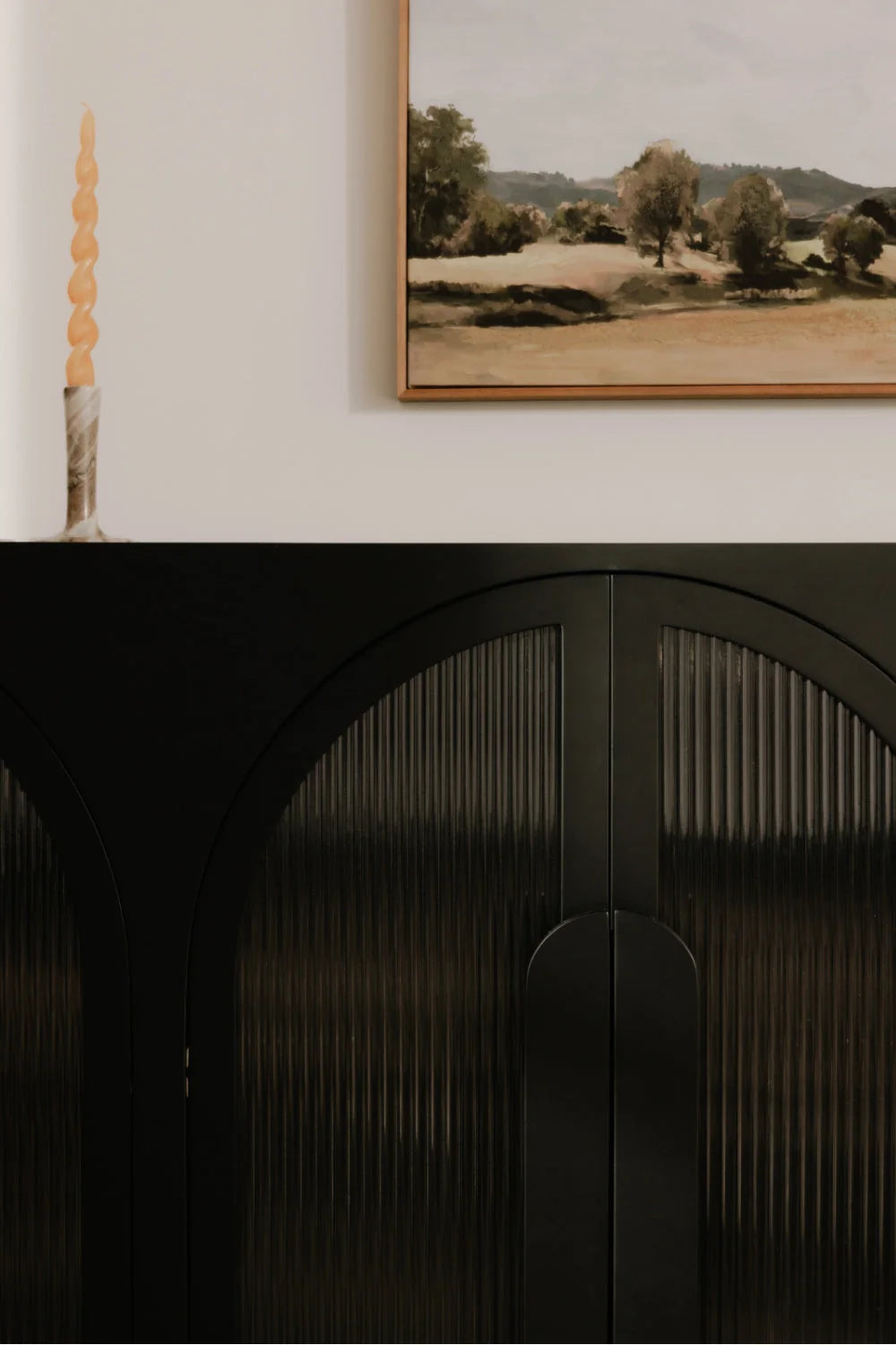 Luxury Modern Arched Reeded Glass Cabinet European Style for Villa