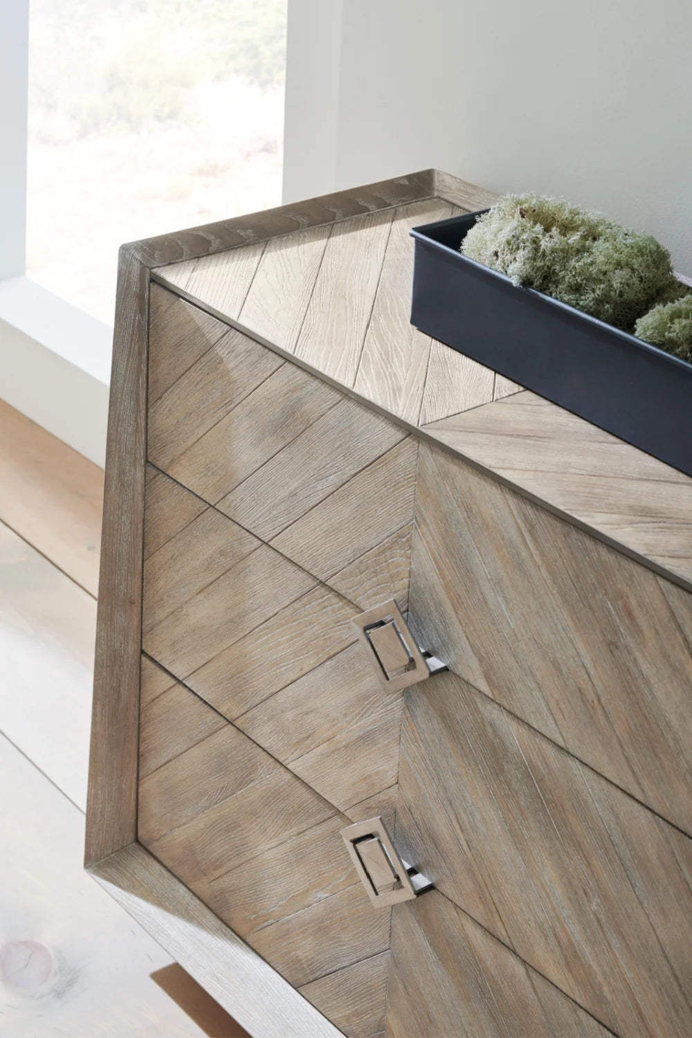Luxury Modern Ash Chevron Dresser European Style for Villa