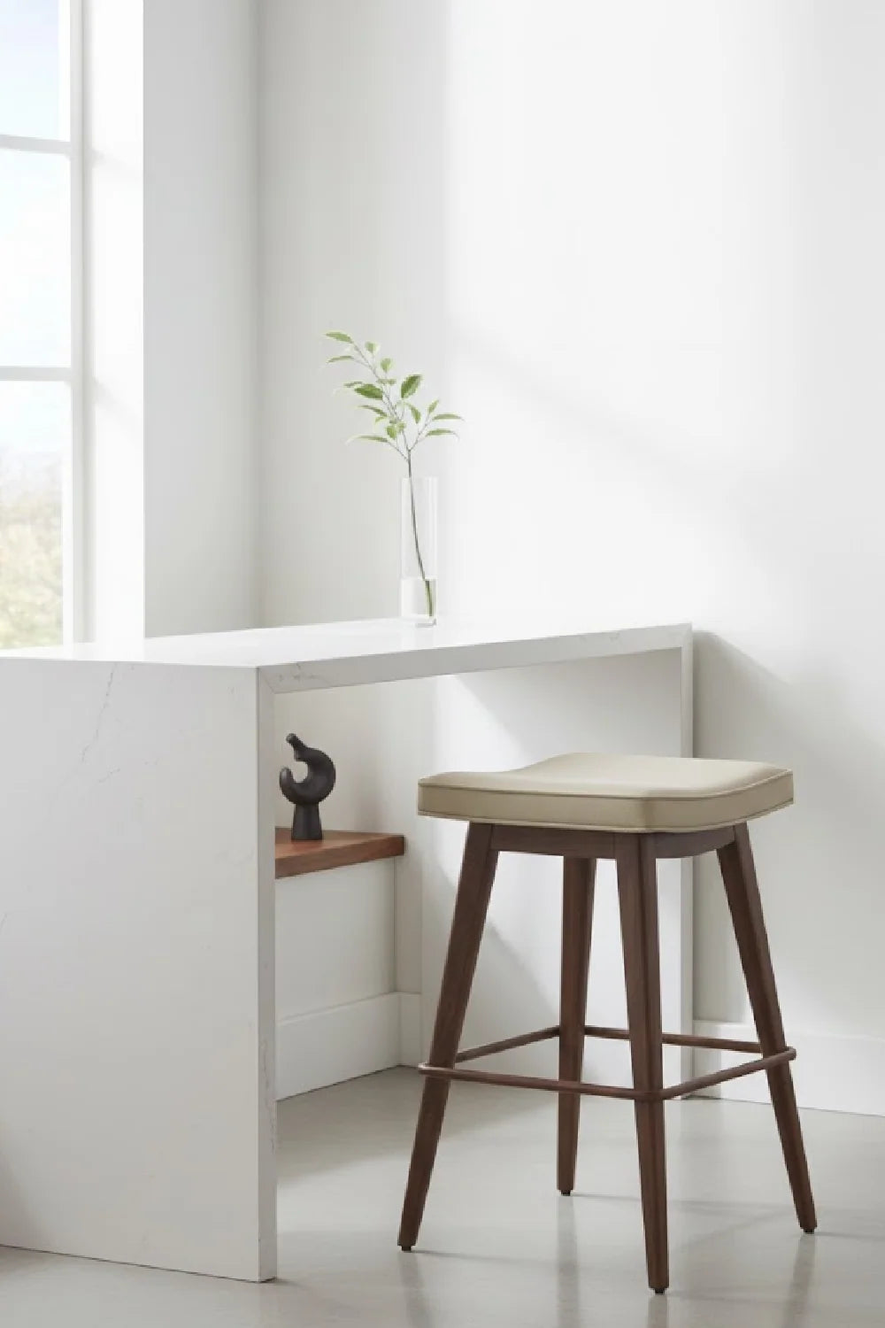 Luxury Modern Beige Leather Counter Stool European Style for Villa