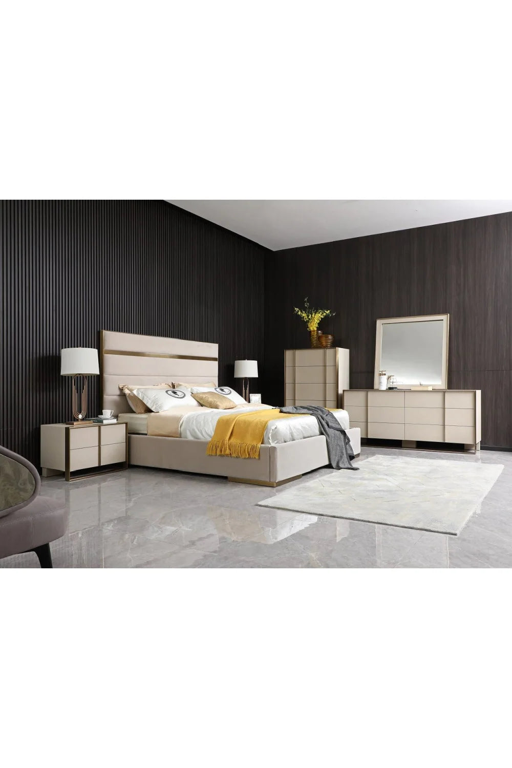 Luxury Modern Beige Shagreen 5-Drawer Chest European Style for Villa