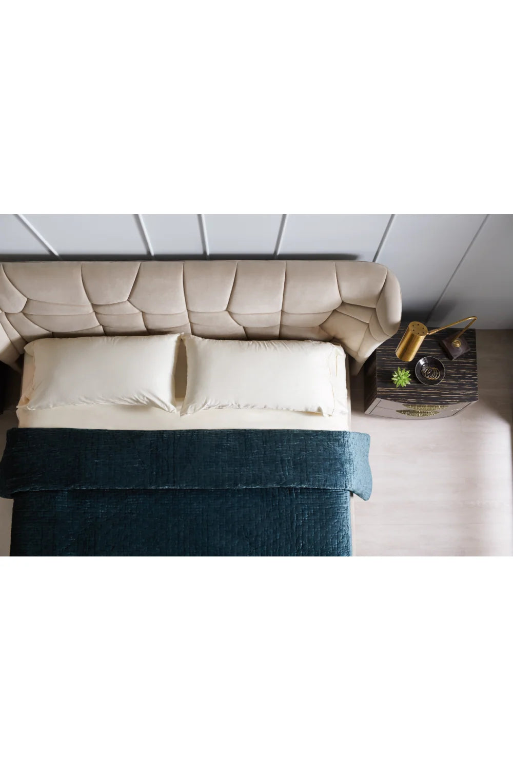 Luxury Modern Beige Upholstered Bed European Style for Villa