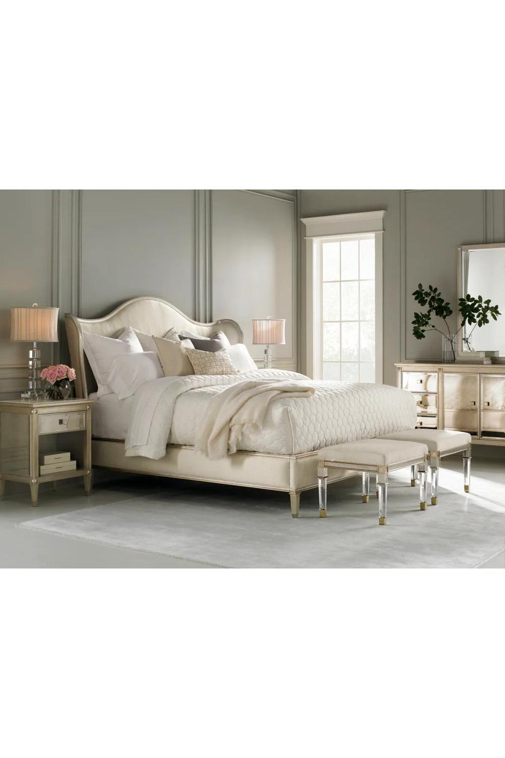 Luxury Modern Bevelled Mirror Dresser European Style for Villa