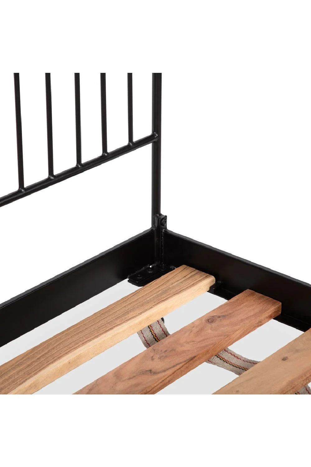 Luxury Modern Black Iron Bed European Style for Villa