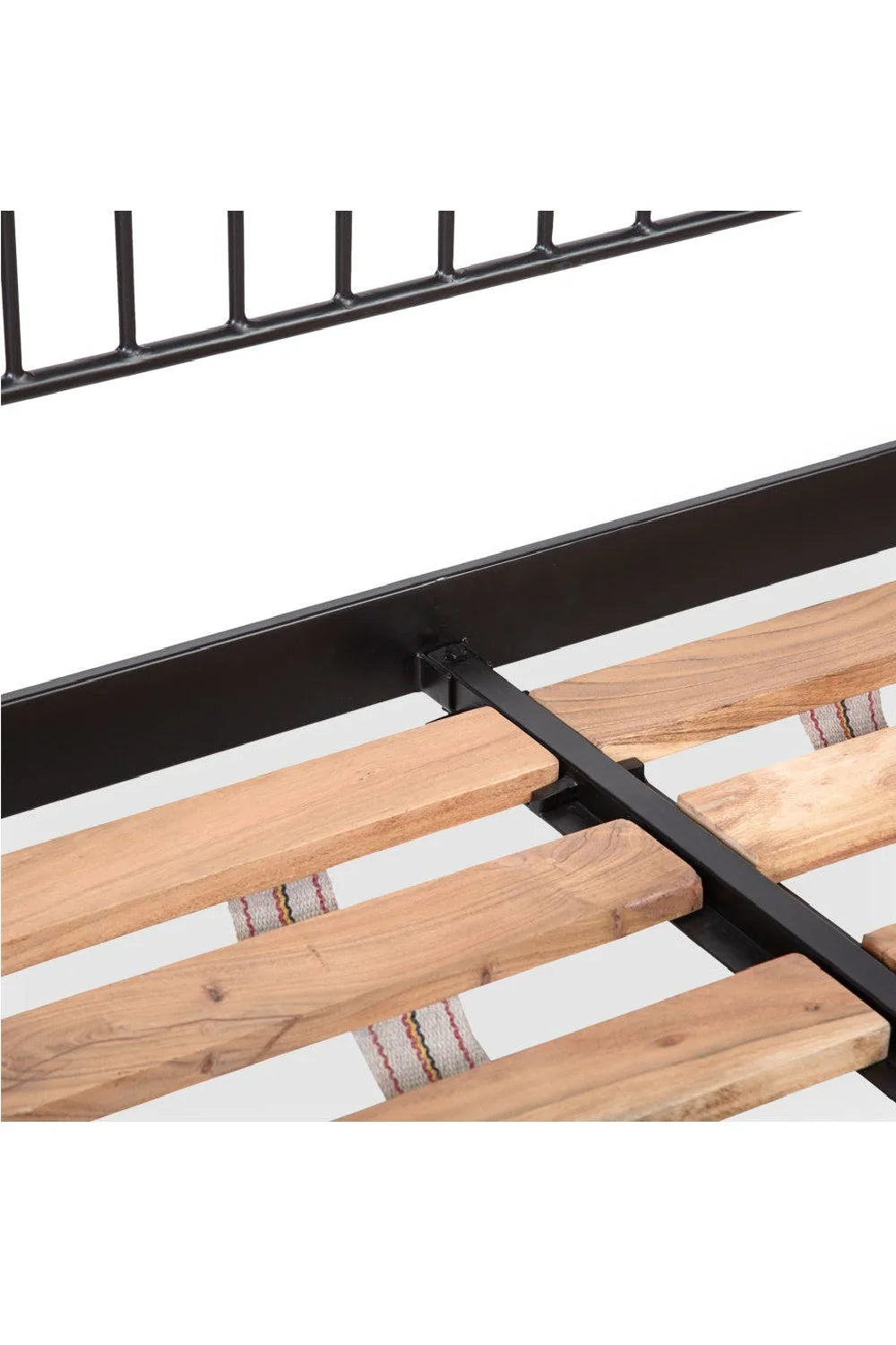 Luxury Modern Black Iron Bed European Style for Villa