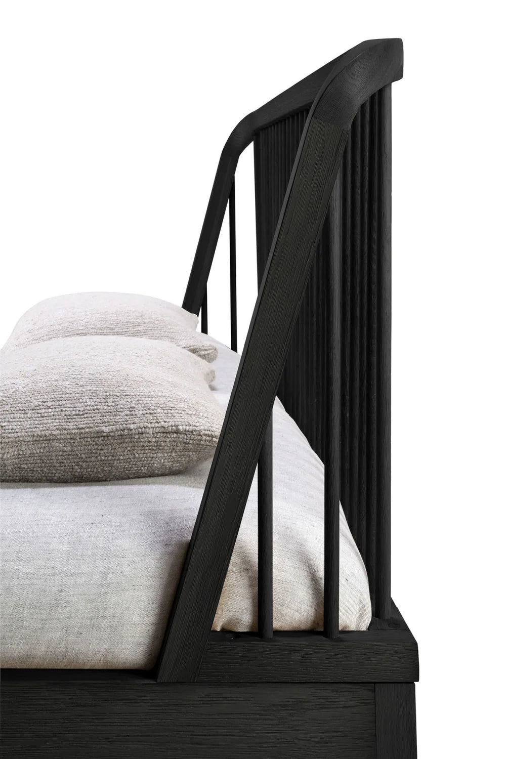 Luxury Modern Black Oak Bed European Style for Villa
