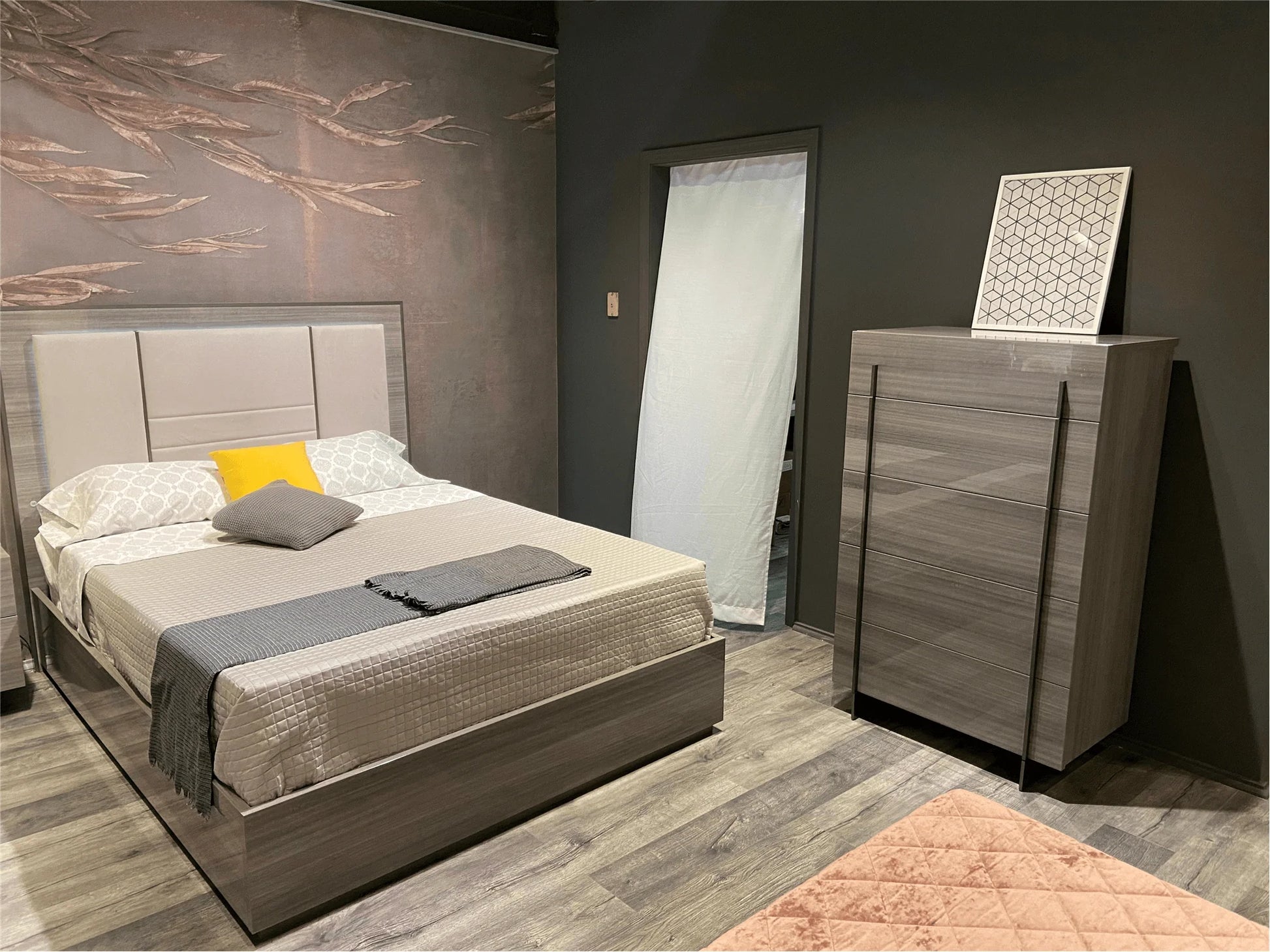 Luxury Modern Blake Bedroom Set European Style for Villa